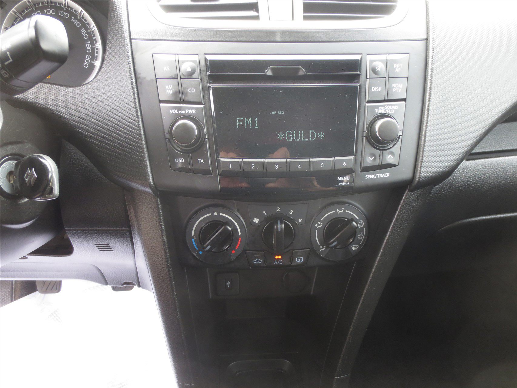 Billede af Suzuki Swift 1,2 Dualjet 16V Fun 90HK 5d