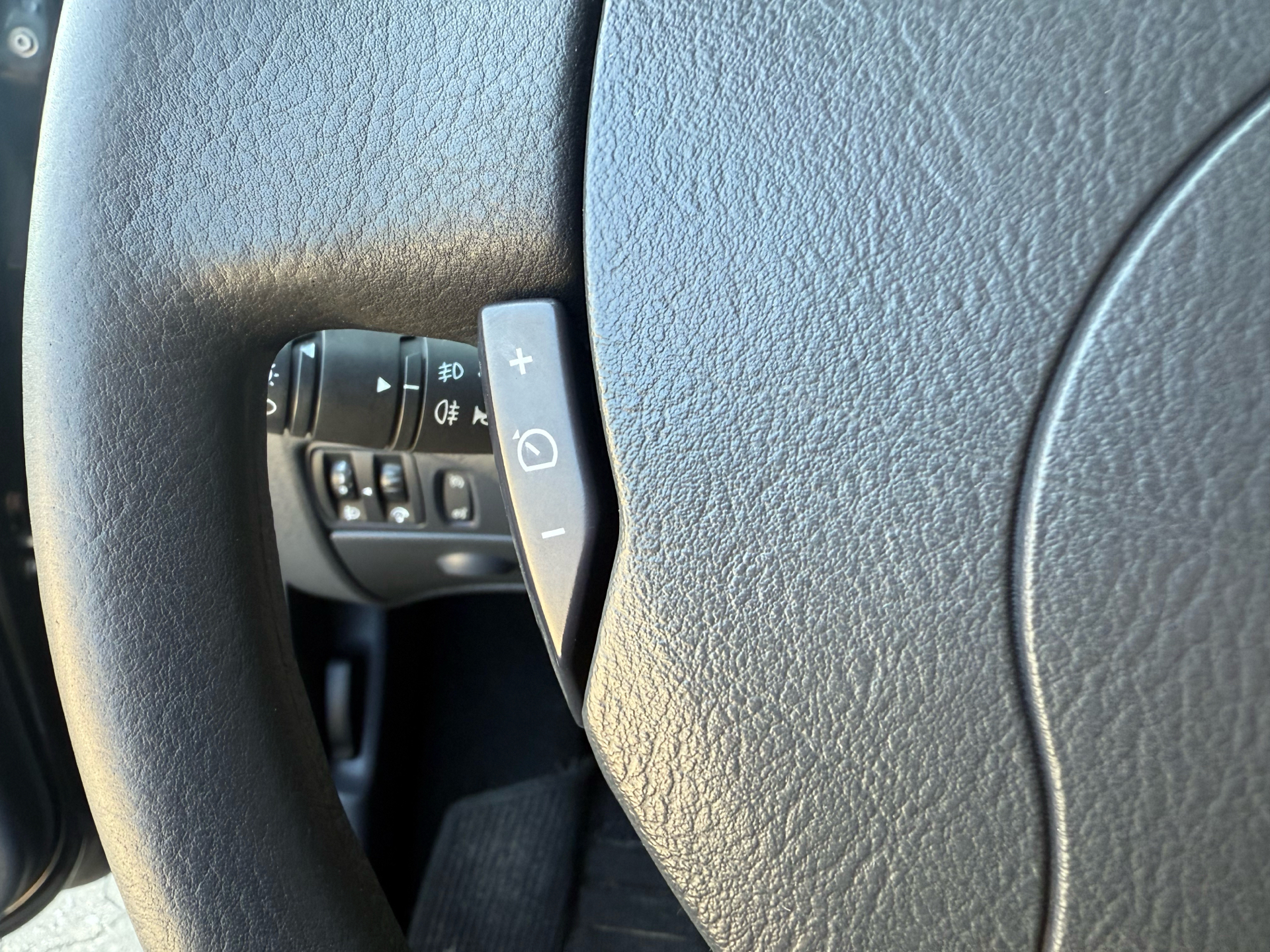 Billede af Renault Twingo 1,2 16V Authentique 75HK 3d