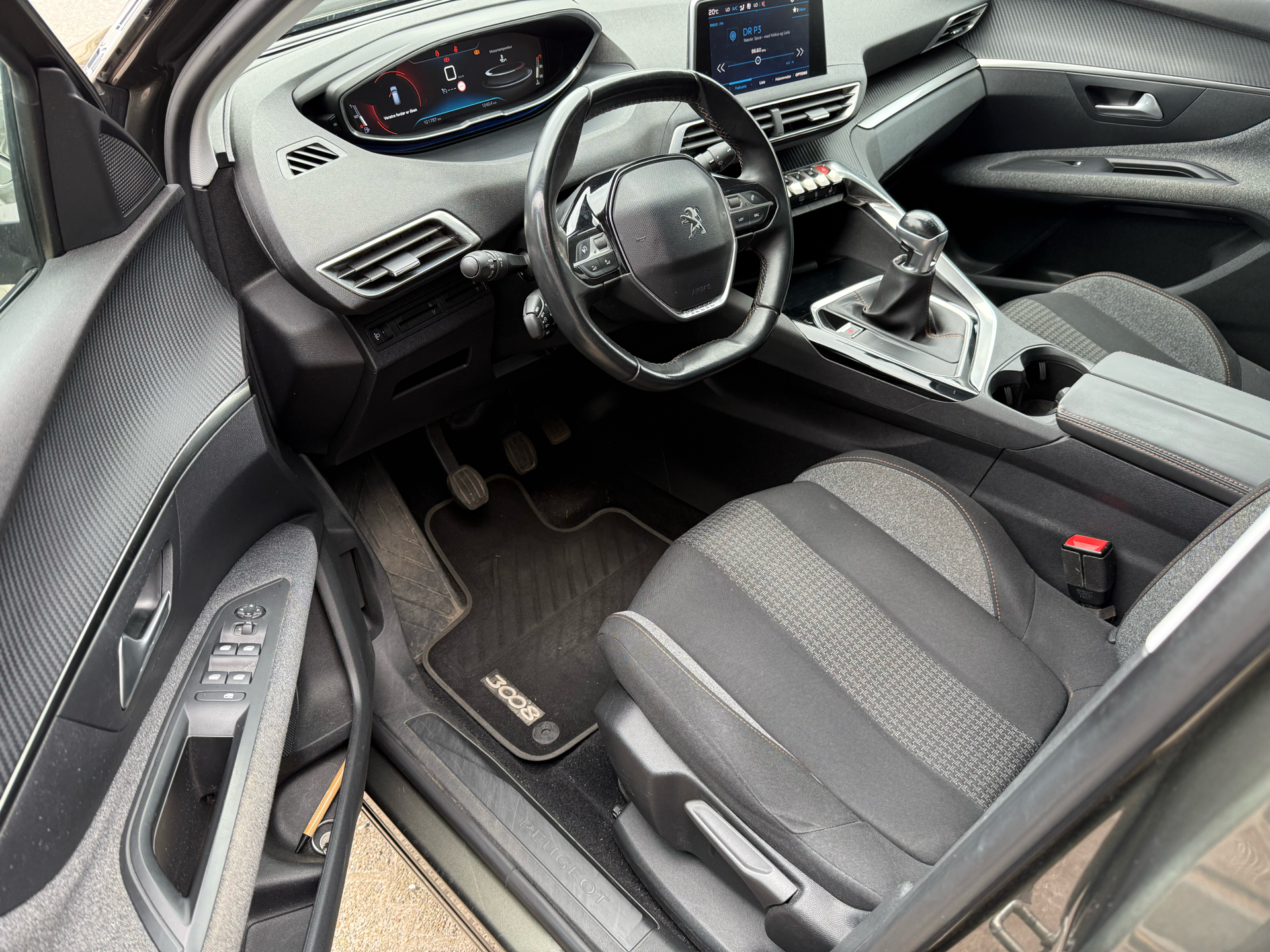 Billede af Peugeot 3008 1,2 e-THP Active 130HK 5d 6g
