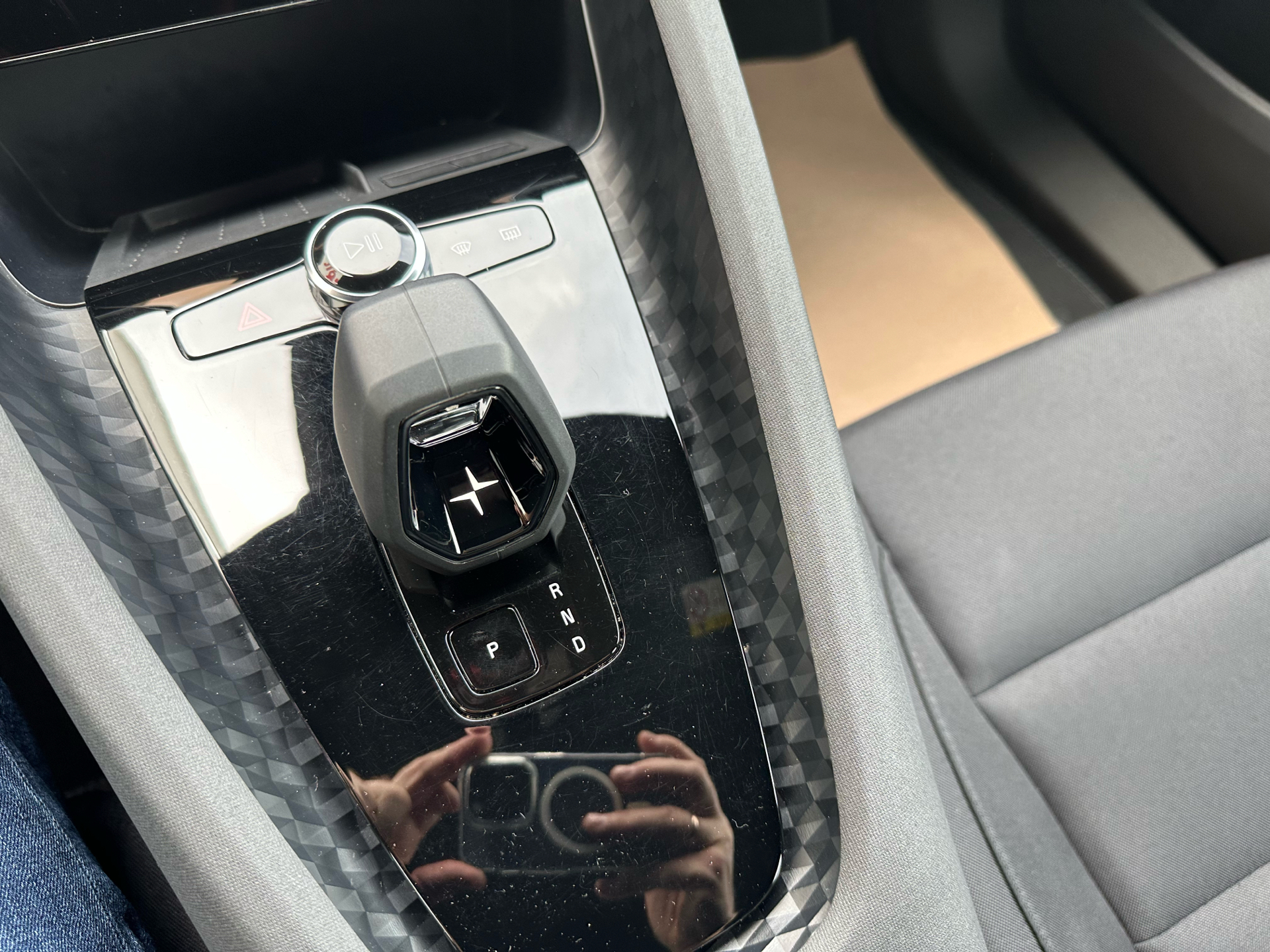 Billede af Polestar 2 EL Long range Single motor 231HK 5d Aut.