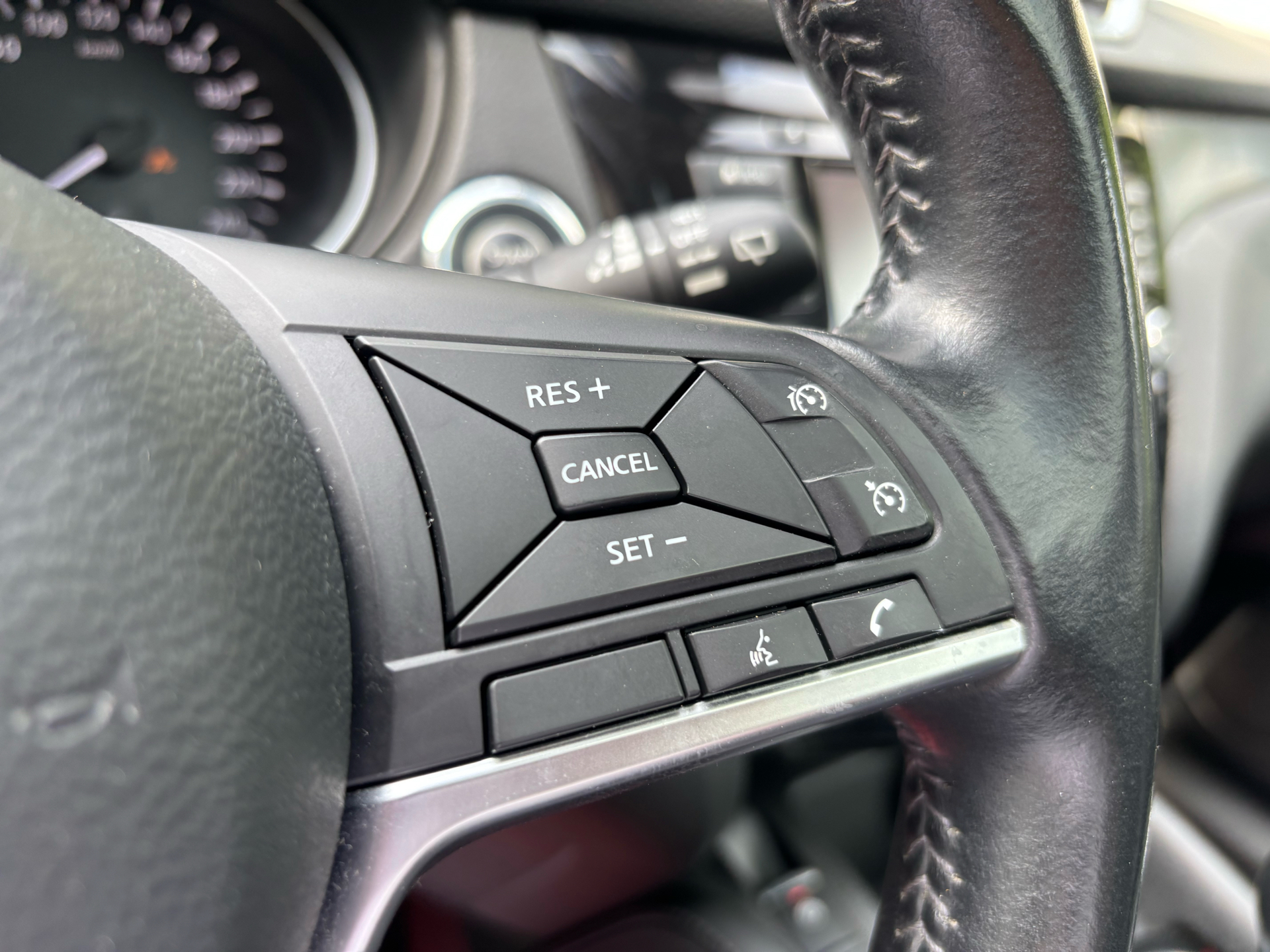 Billede af Nissan Qashqai 1,3 Dig-T Tekna 140HK 5d 6g