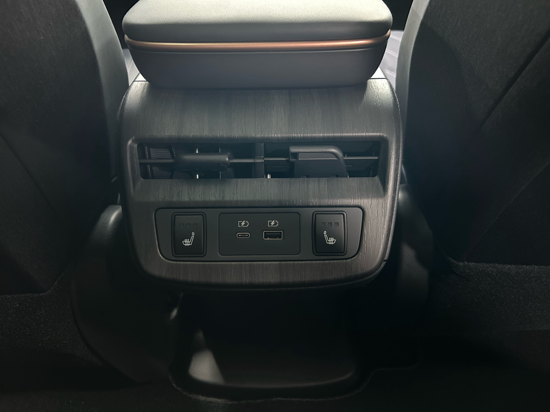 Billede af Nissan Ariya EL Evolve e-4orce 301HK 5d Aut.