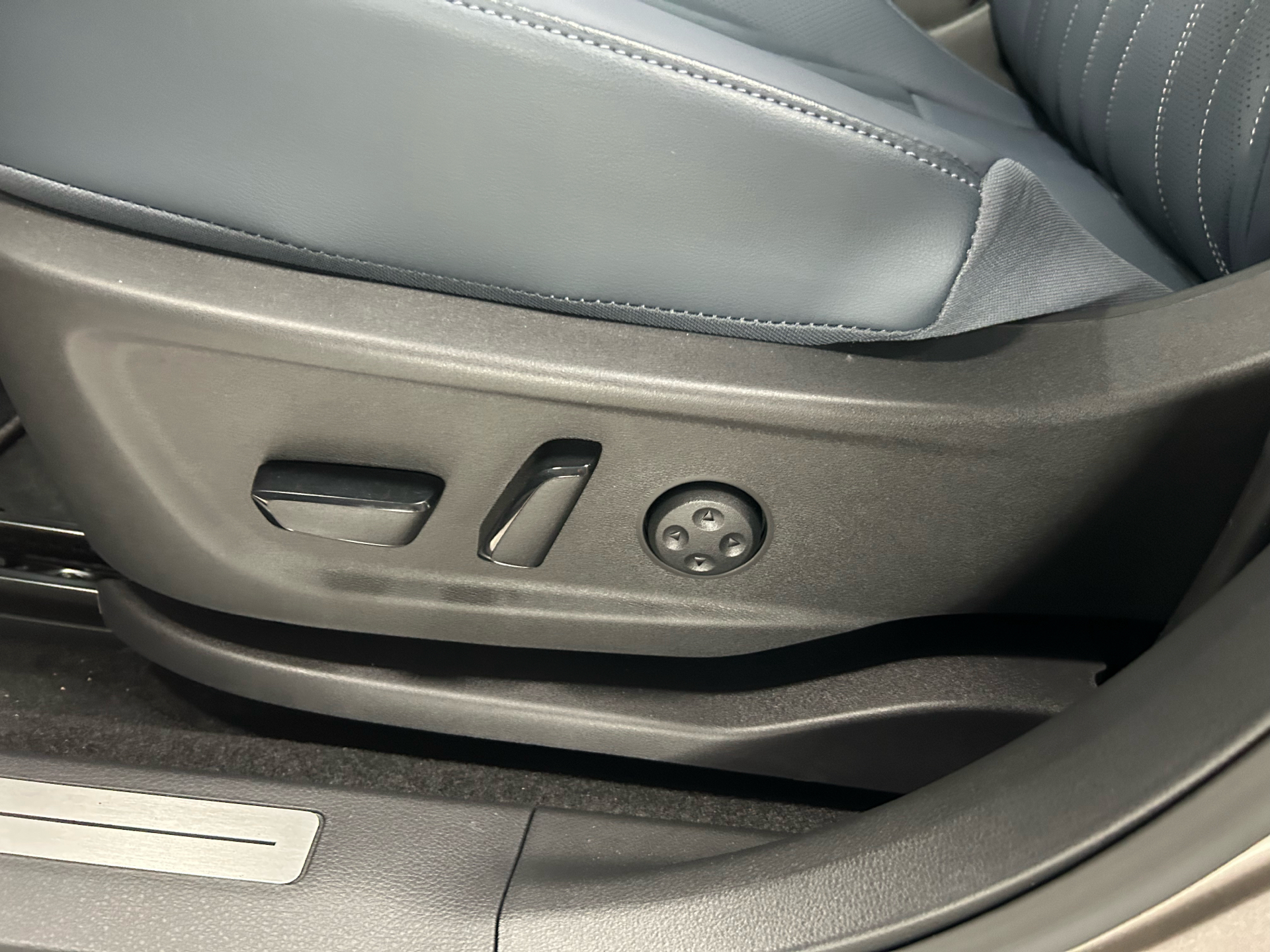 Billede af Nissan Ariya EL Evolve e-4orce 301HK 5d Aut.