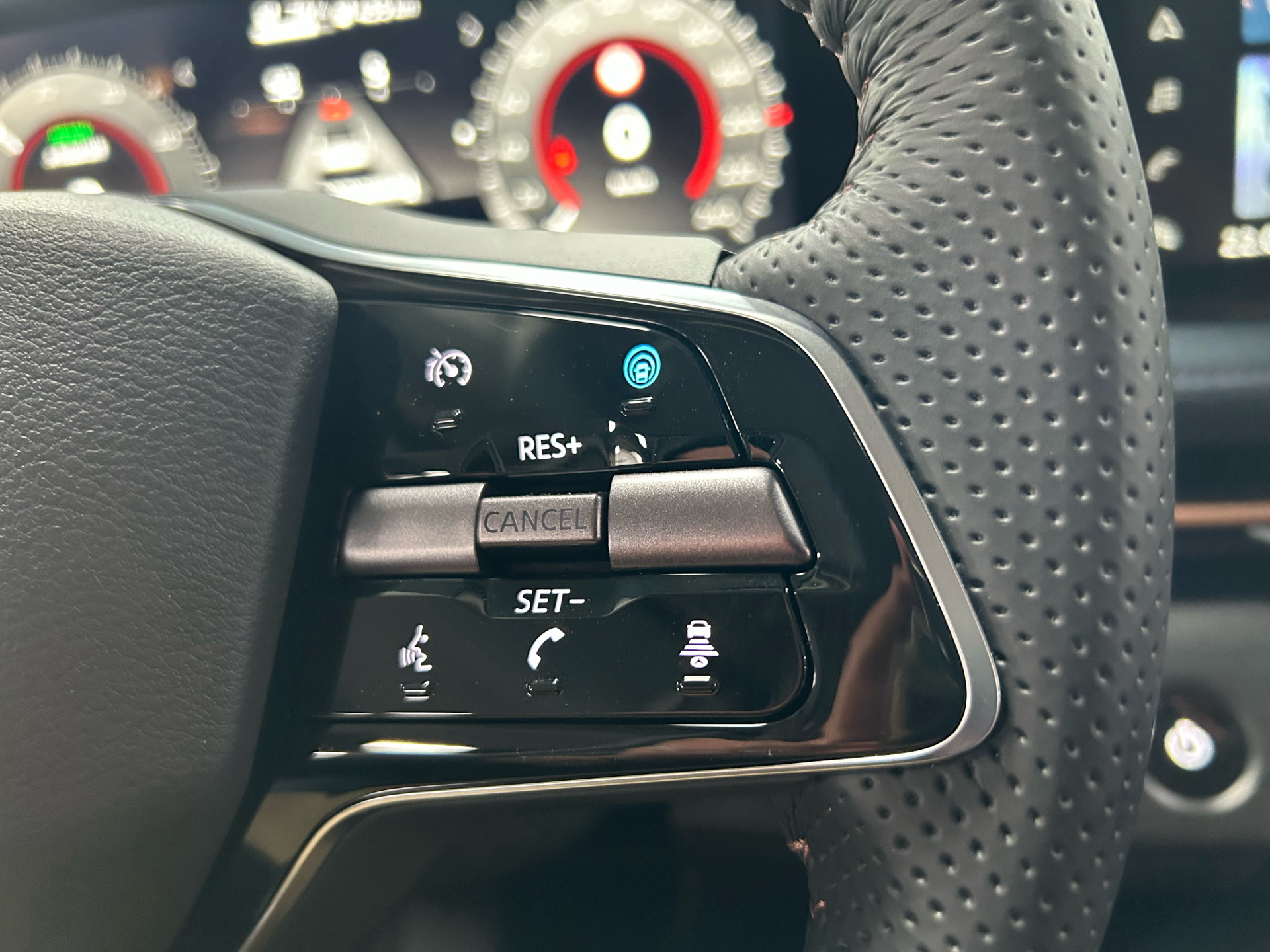 Billede af Nissan Ariya EL Evolve e-4orce 301HK 5d Aut.