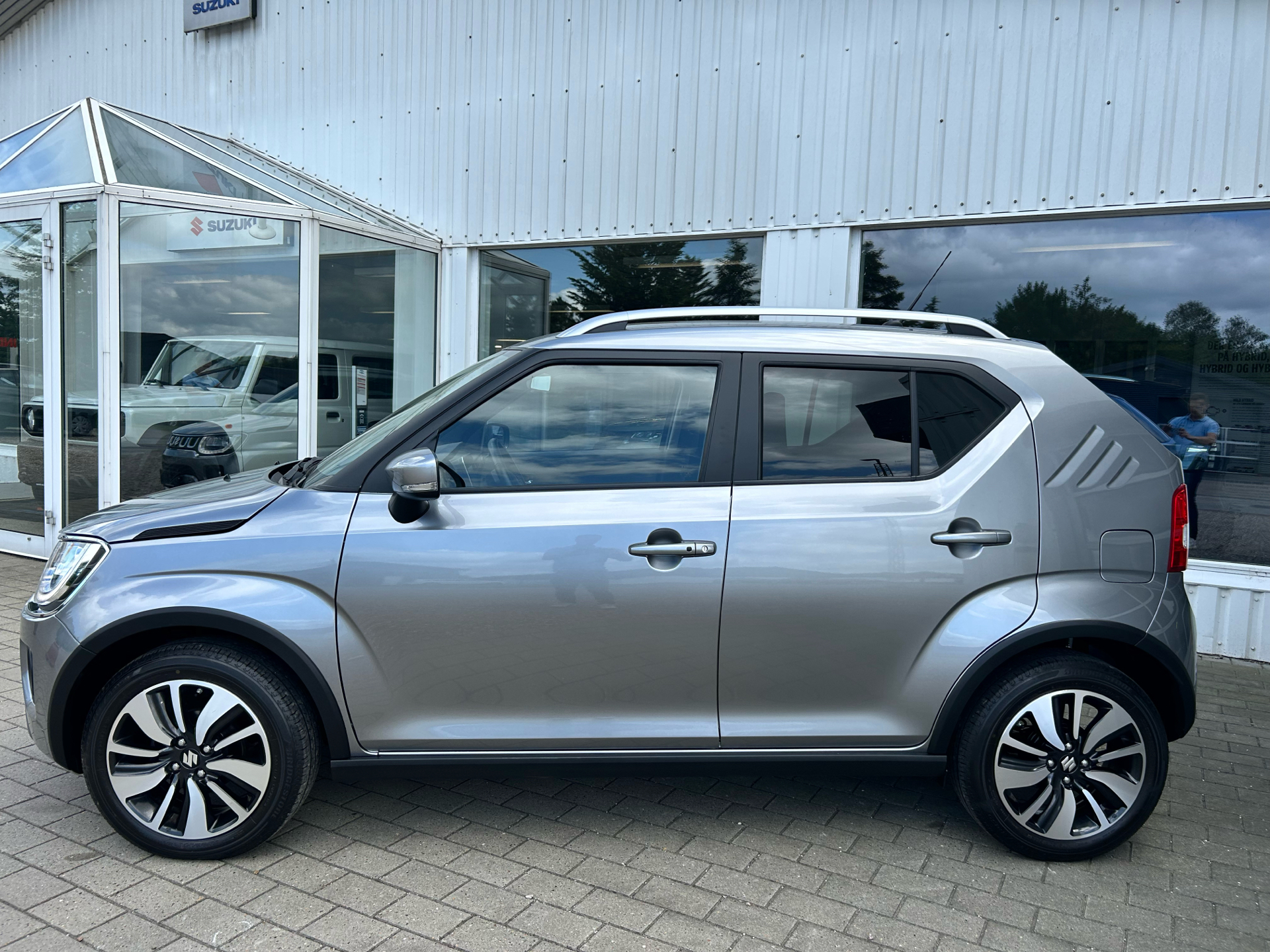 Billede af Suzuki Ignis 1,2 Dualjet  Mild hybrid Adventure Hybrid CVT 83HK 5d Aut.