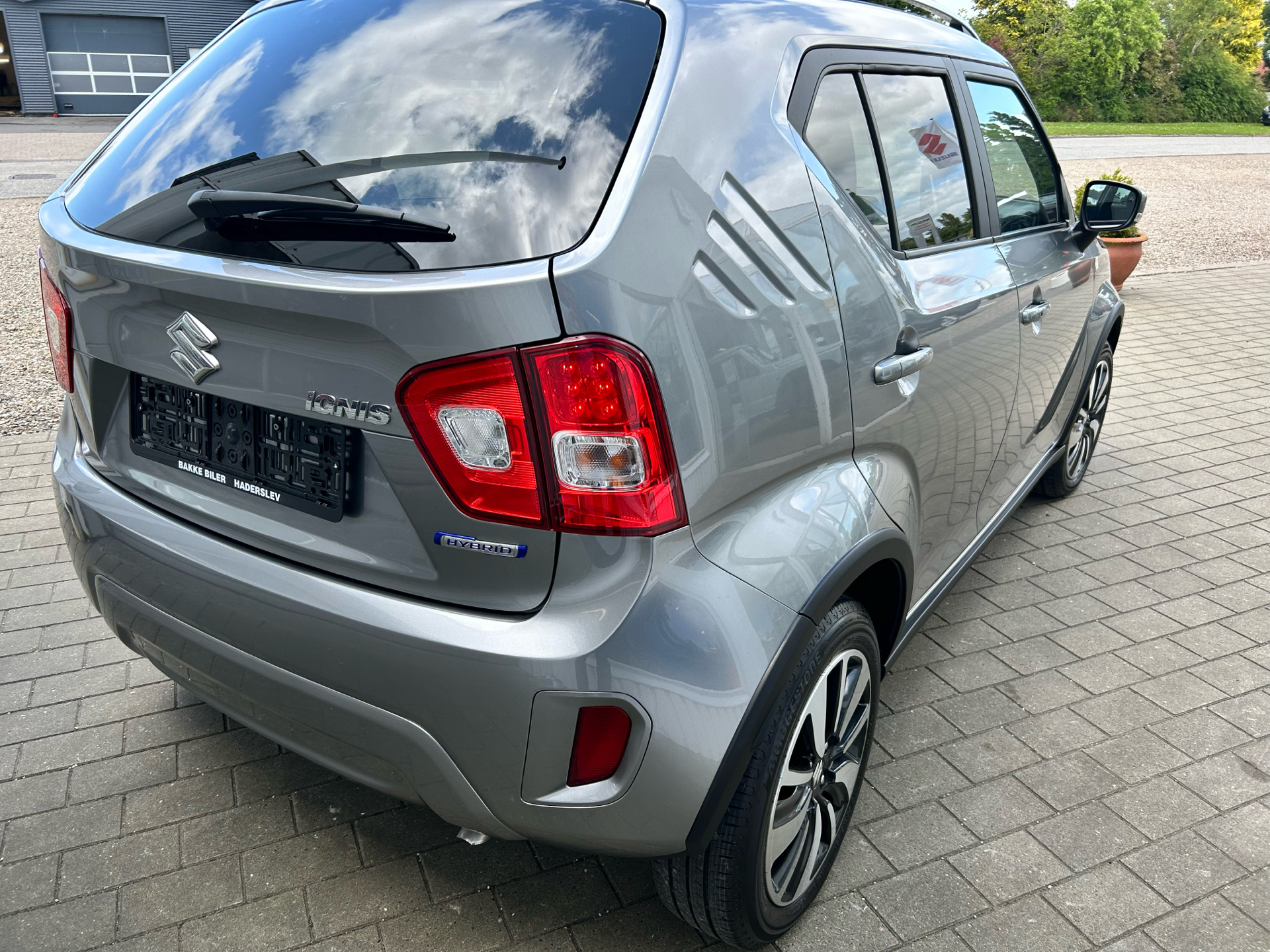 Billede af Suzuki Ignis 1,2 Dualjet  Mild hybrid Adventure Hybrid CVT 83HK 5d Aut.