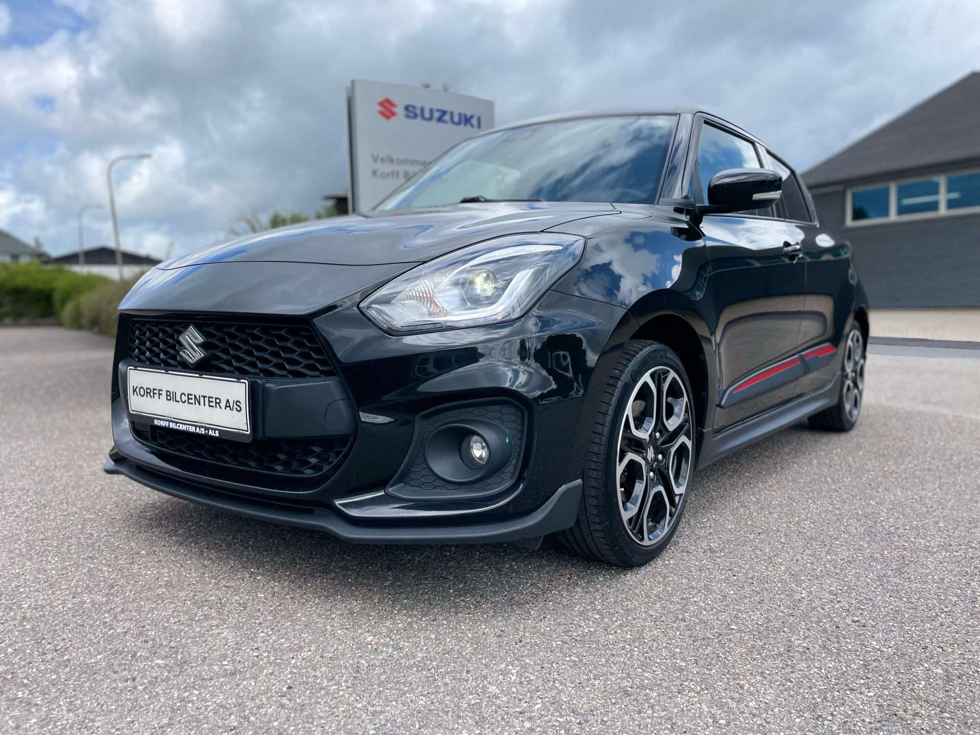 Billede af Suzuki Swift 1,4 Boosterjet  Mild hybrid Sport Hybrid 129HK 5d 6g