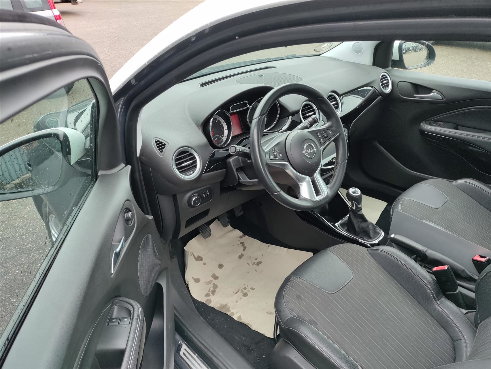 Billede af Opel Adam 1,4 GLAM 87HK 3d