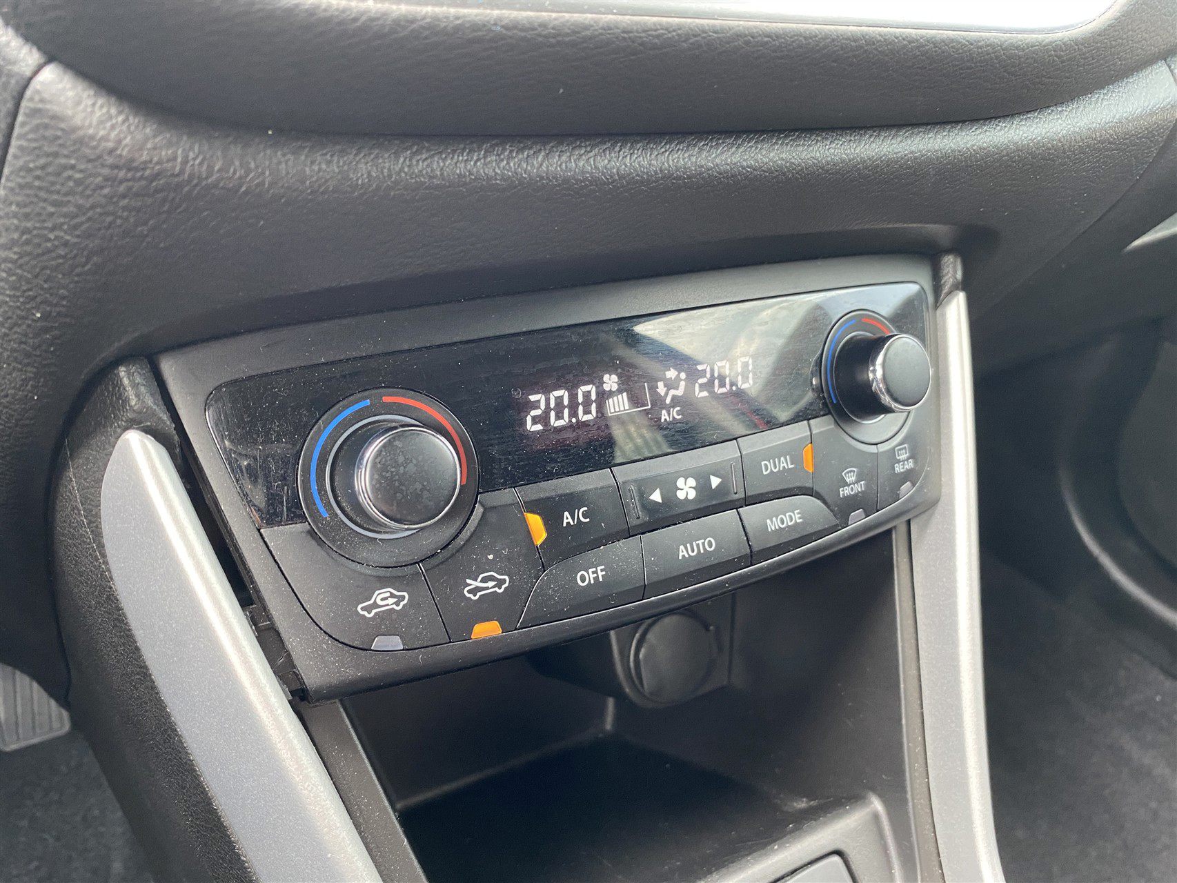 Billede af Suzuki S-Cross 1,4 Boosterjet  Mild hybrid Active Hybrid 129HK 5d 6g Aut.