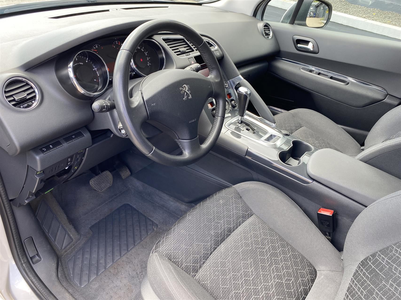Billede af Peugeot 3008 1,6 Blue e-HDI Active EAT6 120HK Van 6g Aut.