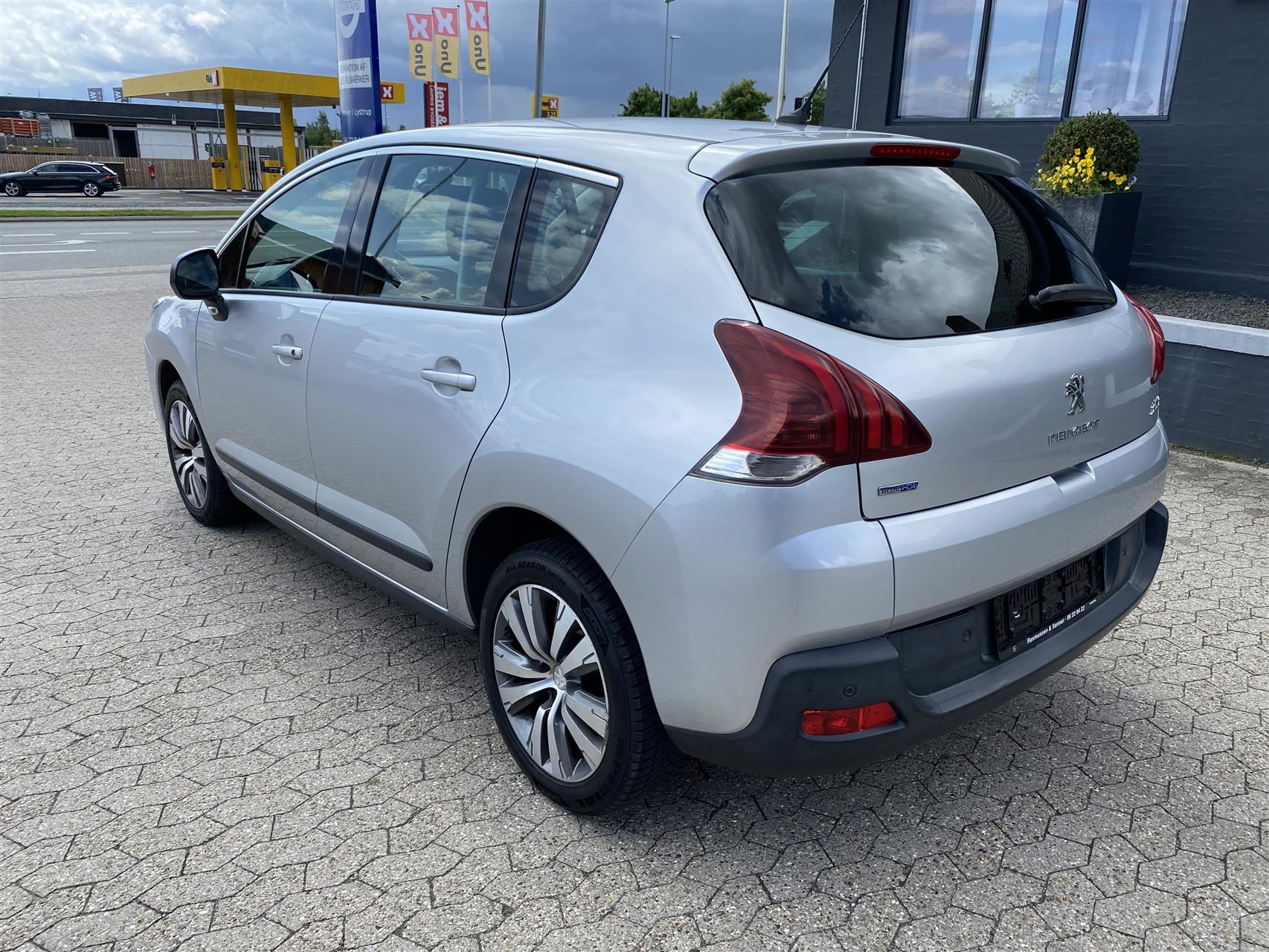 Billede af Peugeot 3008 1,6 Blue e-HDI Active EAT6 120HK Van 6g Aut.
