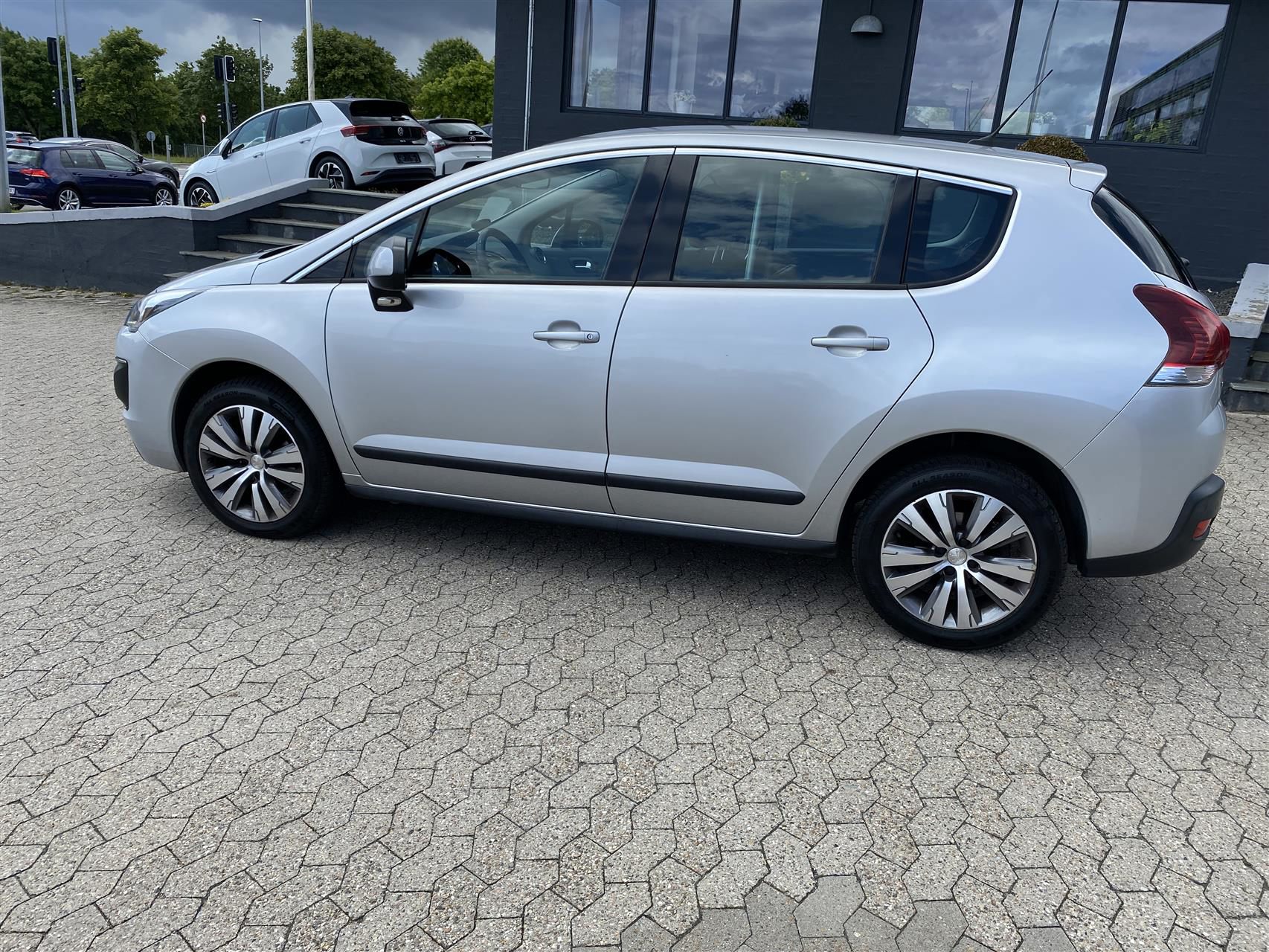 Billede af Peugeot 3008 1,6 Blue e-HDI Active EAT6 120HK Van 6g Aut.
