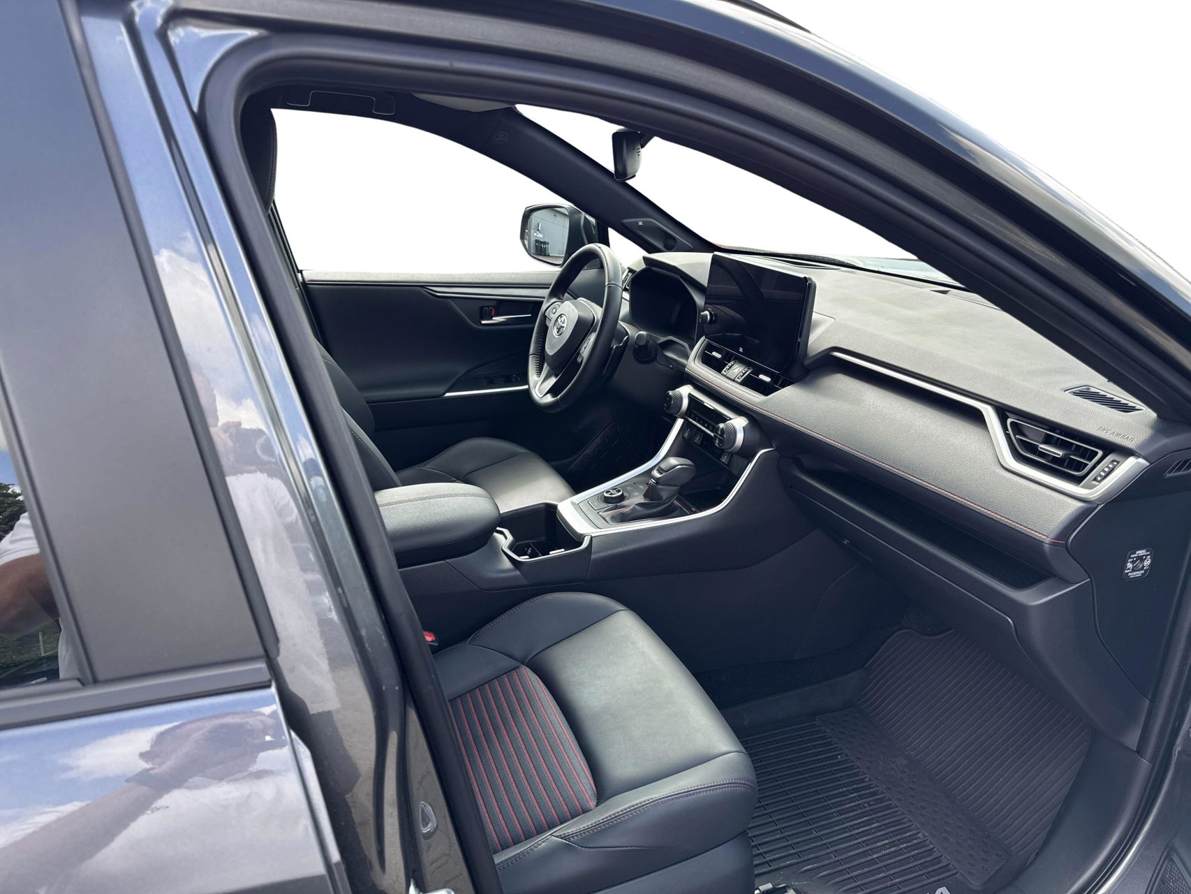 Billede af Toyota RAV4 Plug-in 2,5 Plugin-hybrid Style AWD 306HK 5d 6g Aut.