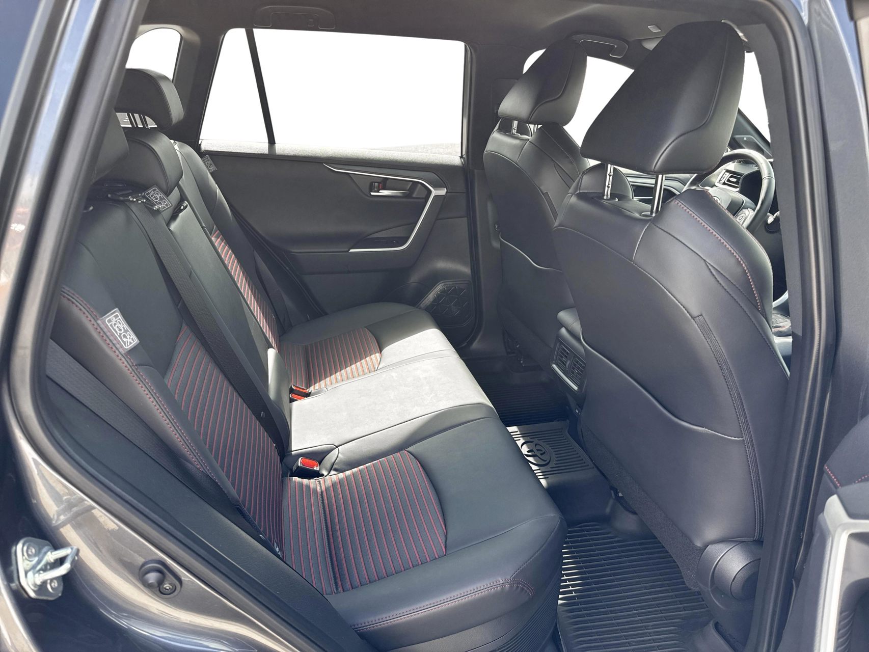 Billede af Toyota RAV4 Plug-in 2,5 Plugin-hybrid Style AWD 306HK 5d 6g Aut.