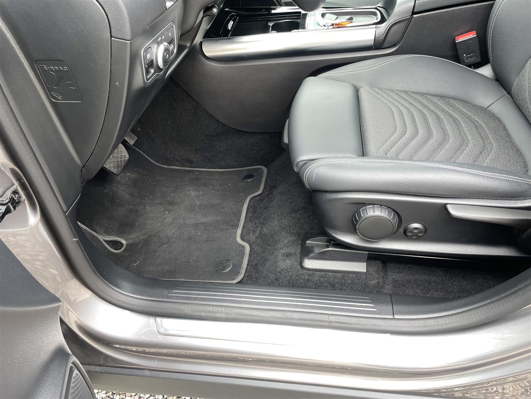 Billede af Mercedes-Benz EQA 250 EL Progressive 190HK 5d Aut.