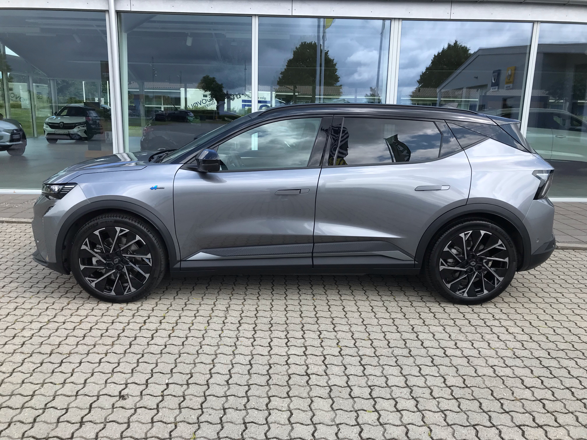 Billede af Renault Scénic E-TECH Esprit Alpine 220HK Aut.