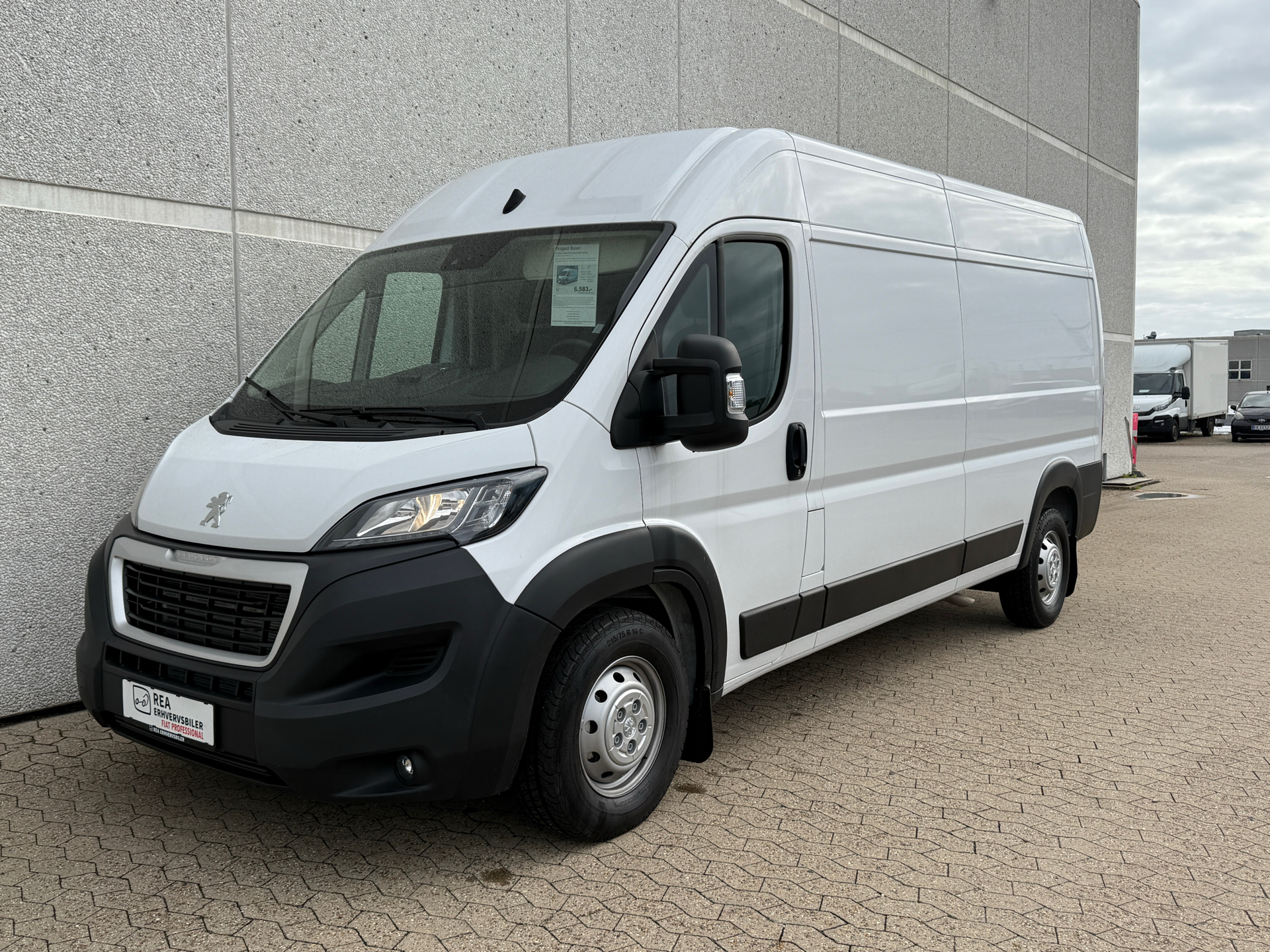 Billede af Peugeot Boxer 435 L3H2 2,2 BlueHDi Premium 165HK Van 6g
