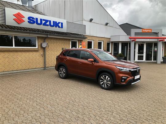 Suzuki S-Cross 1,4 Boosterjet GSR Adventure 129HK 5d Man. 