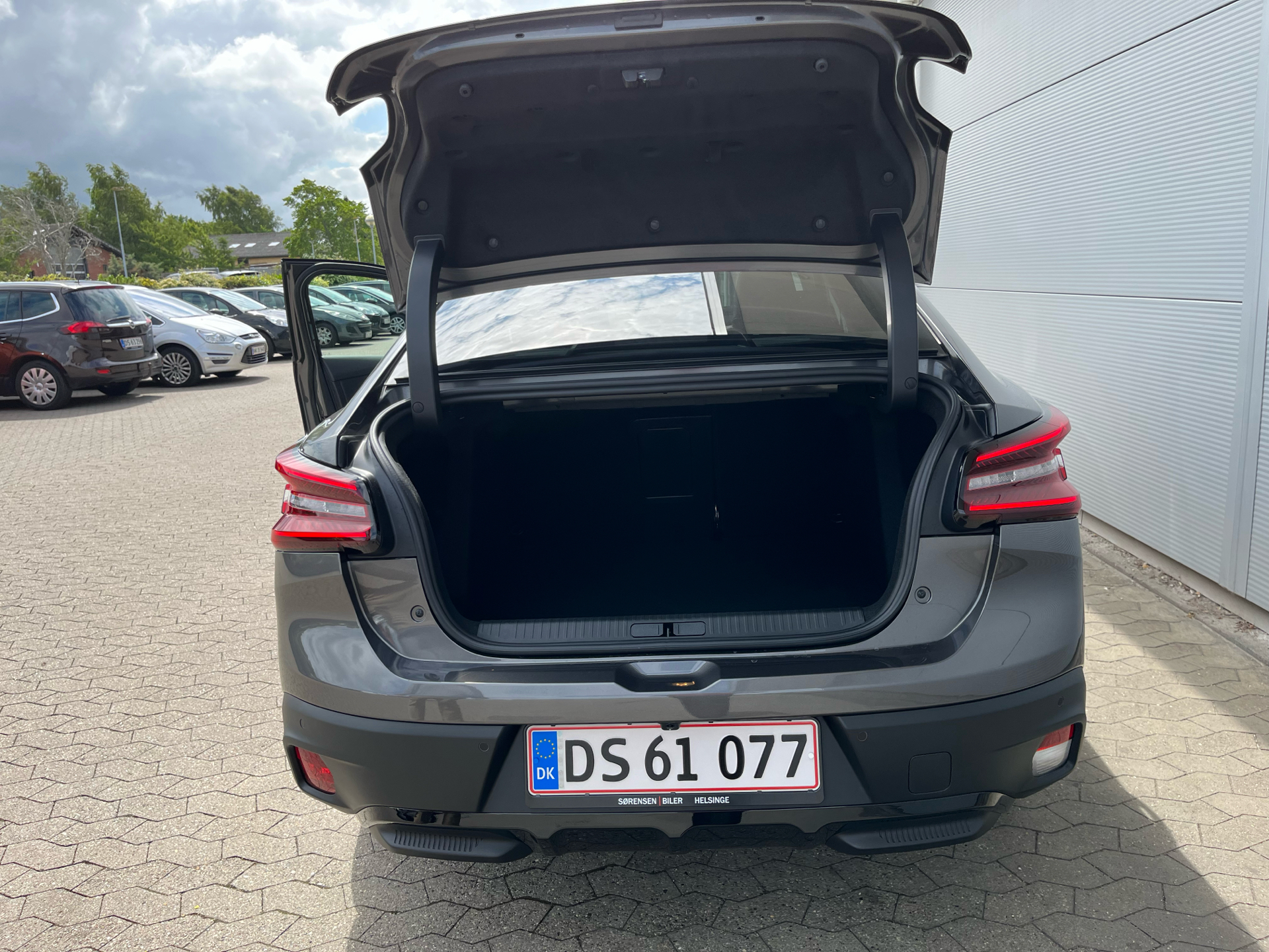 Billede af Citroën e-C4 X EL Palais Sky 136HK 5d Aut.