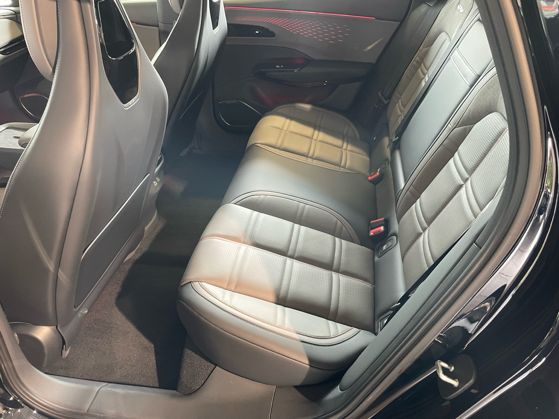 Billede af Hongqi EH7 EL Exclusive 339HK Aut.