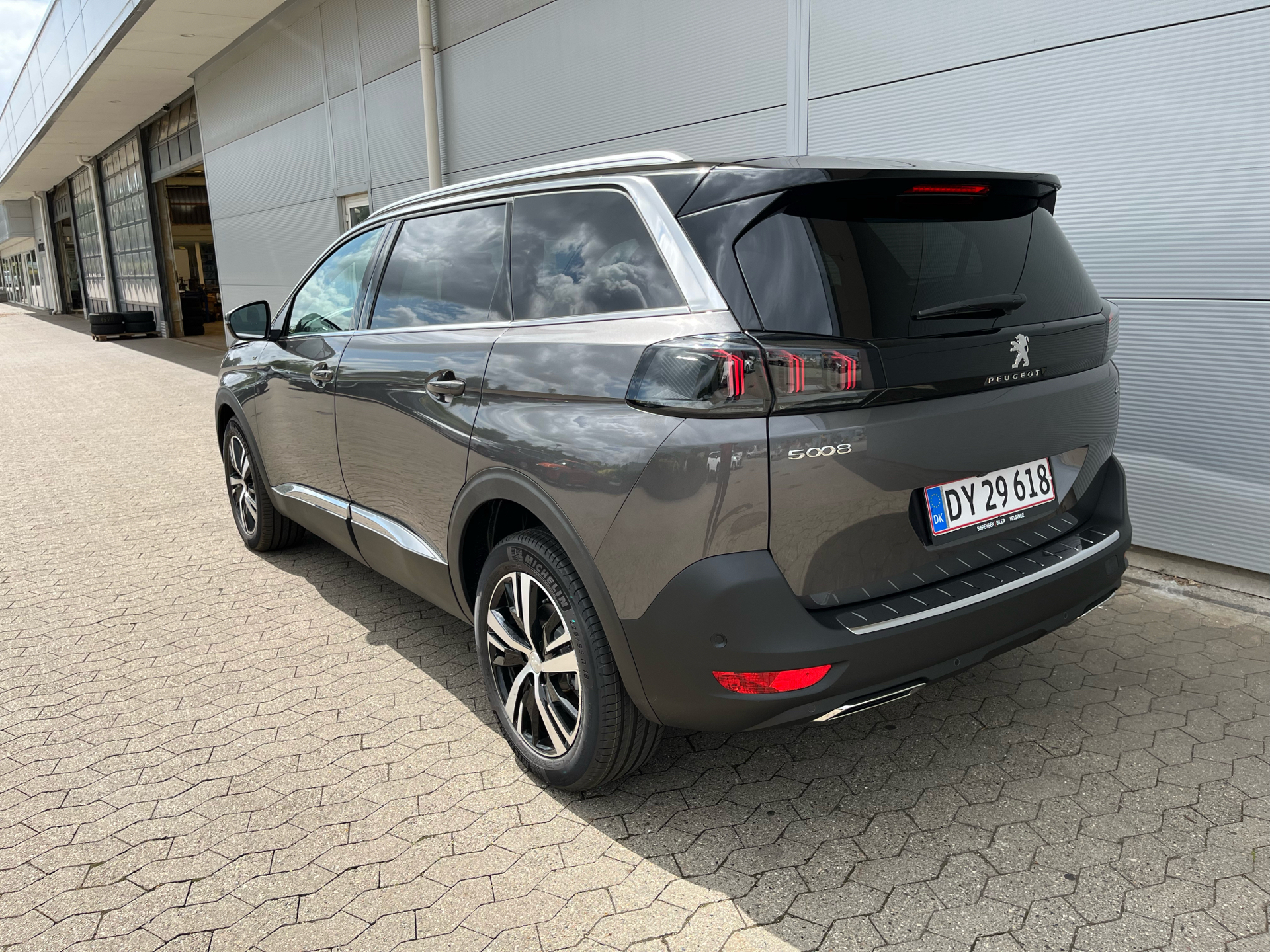 Billede af Peugeot 5008 1,2 PureTech GT EAT8 130HK 5d 8g Aut.