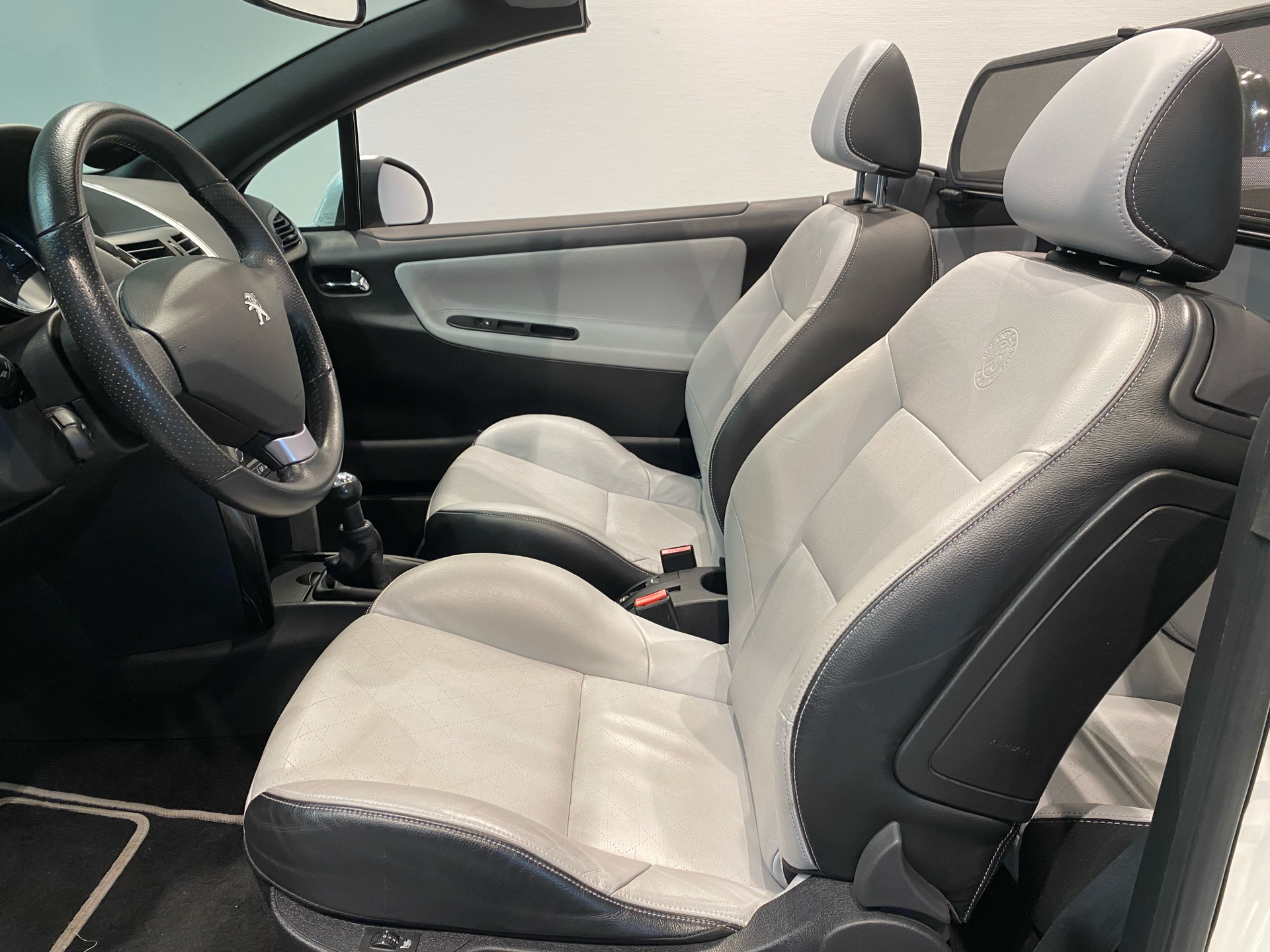 Billede af Peugeot 207 1,6 VTi Roland Garros 120HK Cabr.