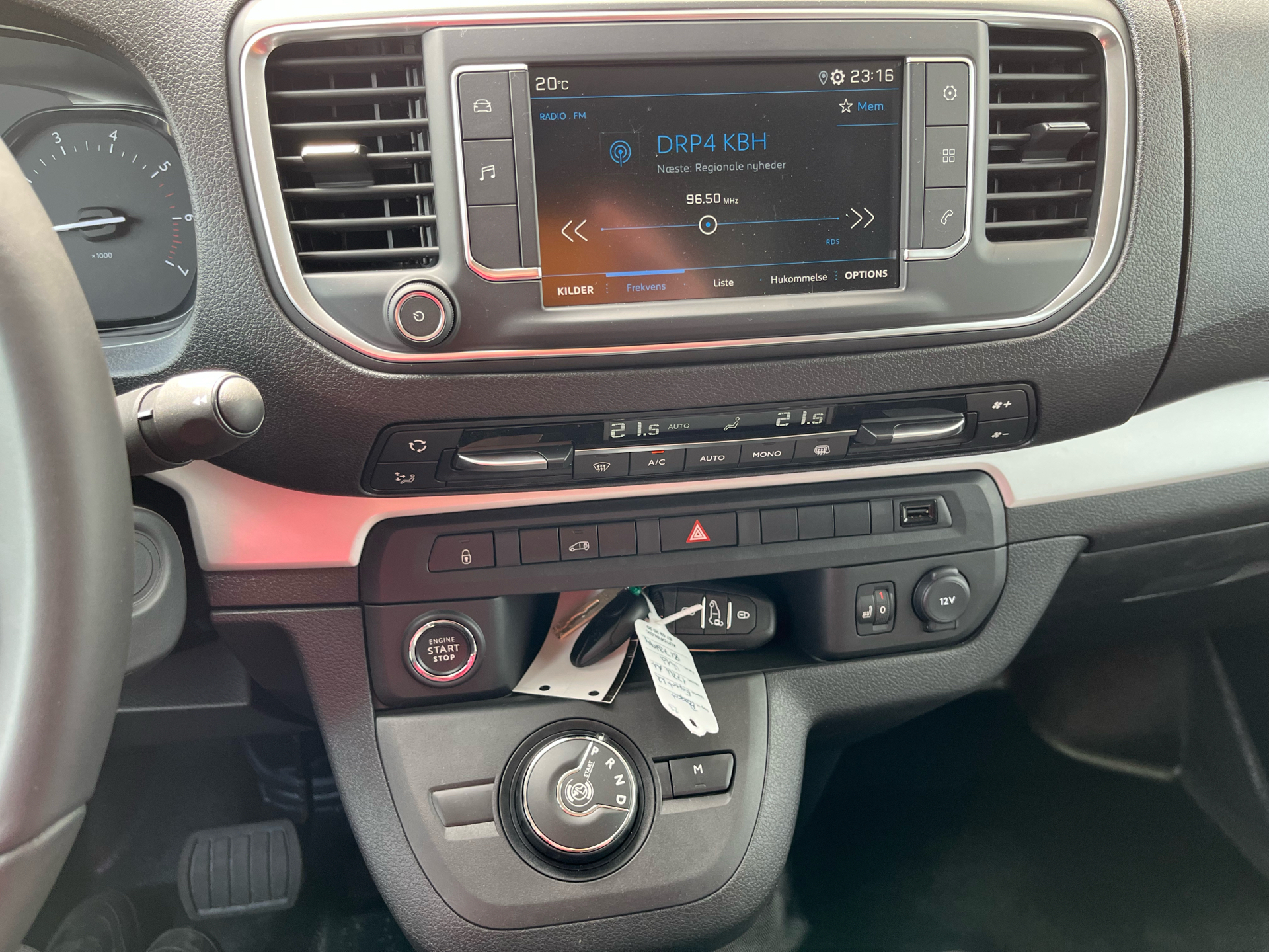 Billede af Peugeot Expert L2 2,0 BlueHDi Premium Pro EAT8 177HK Van 8g Aut.