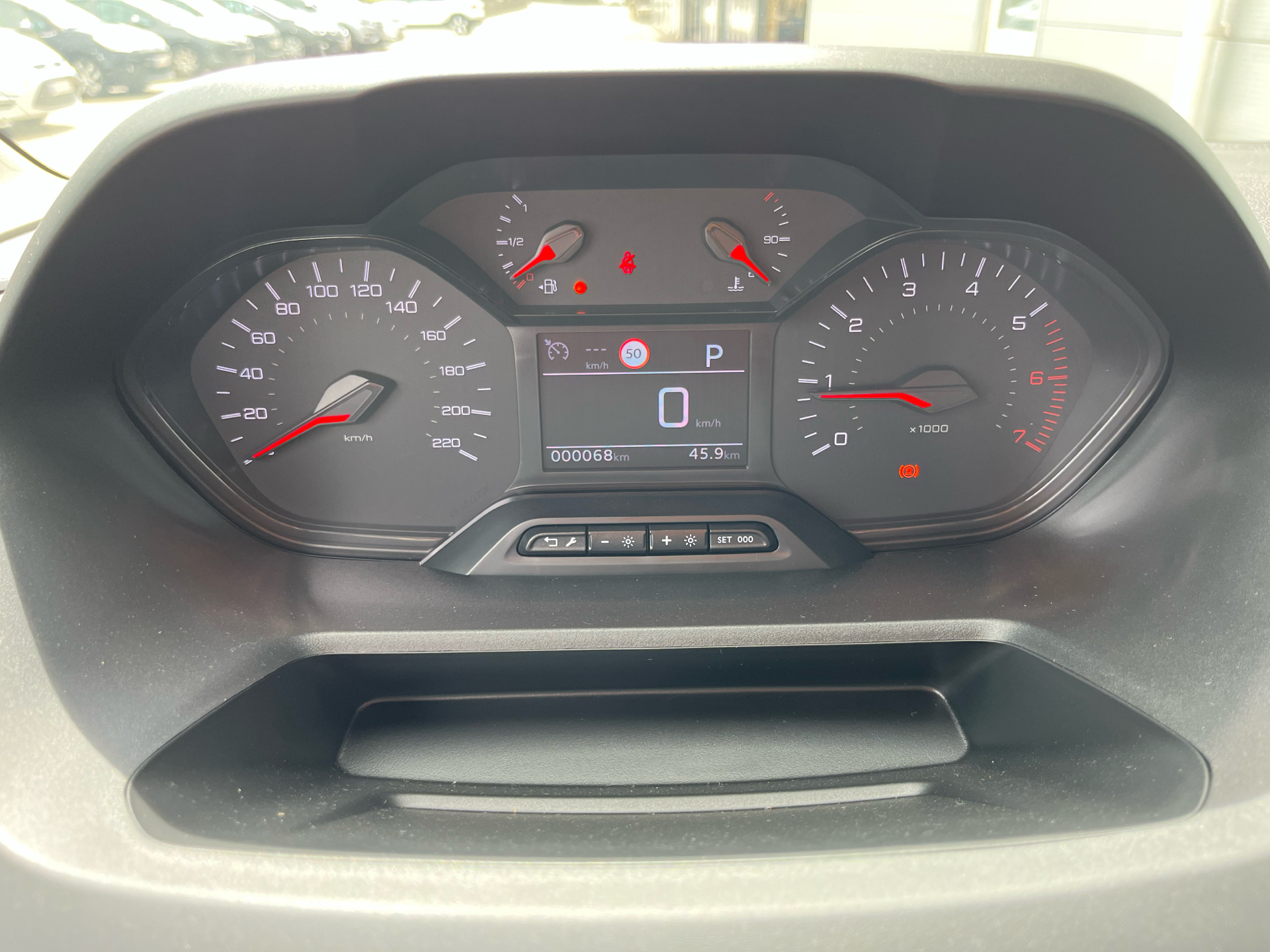 Billede af Peugeot Partner L1 V2 1,5 BlueHDi Plus Pro EAT8 130HK Van 8g Aut.