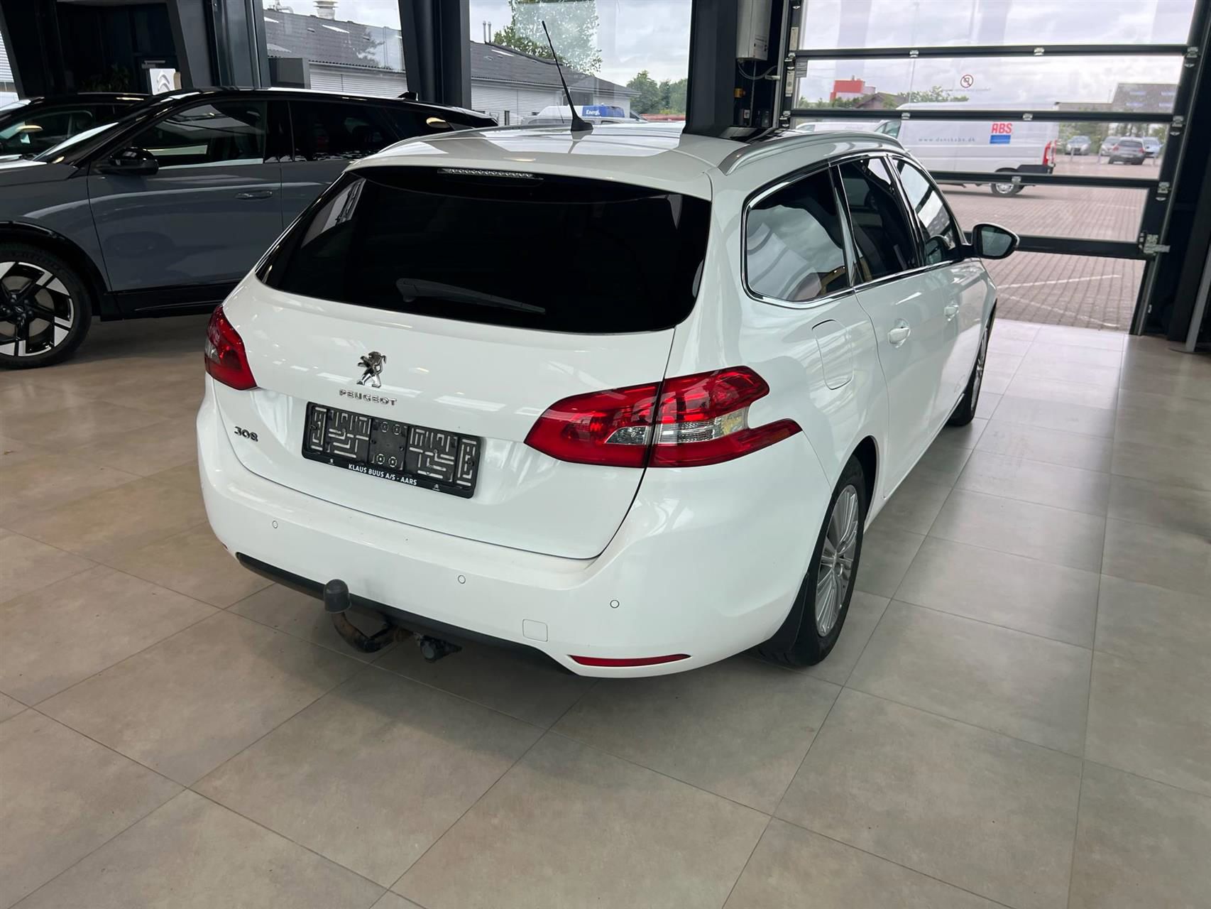 Billede af Peugeot 308 SW 1,6 BlueHDi Allure Sky 120HK Stc 6g