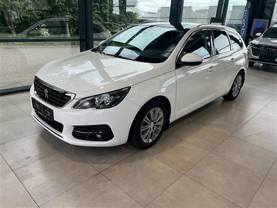 Peugeot 308 SW 1,6 BlueHDi Allure Sky 120HK Stc 6g