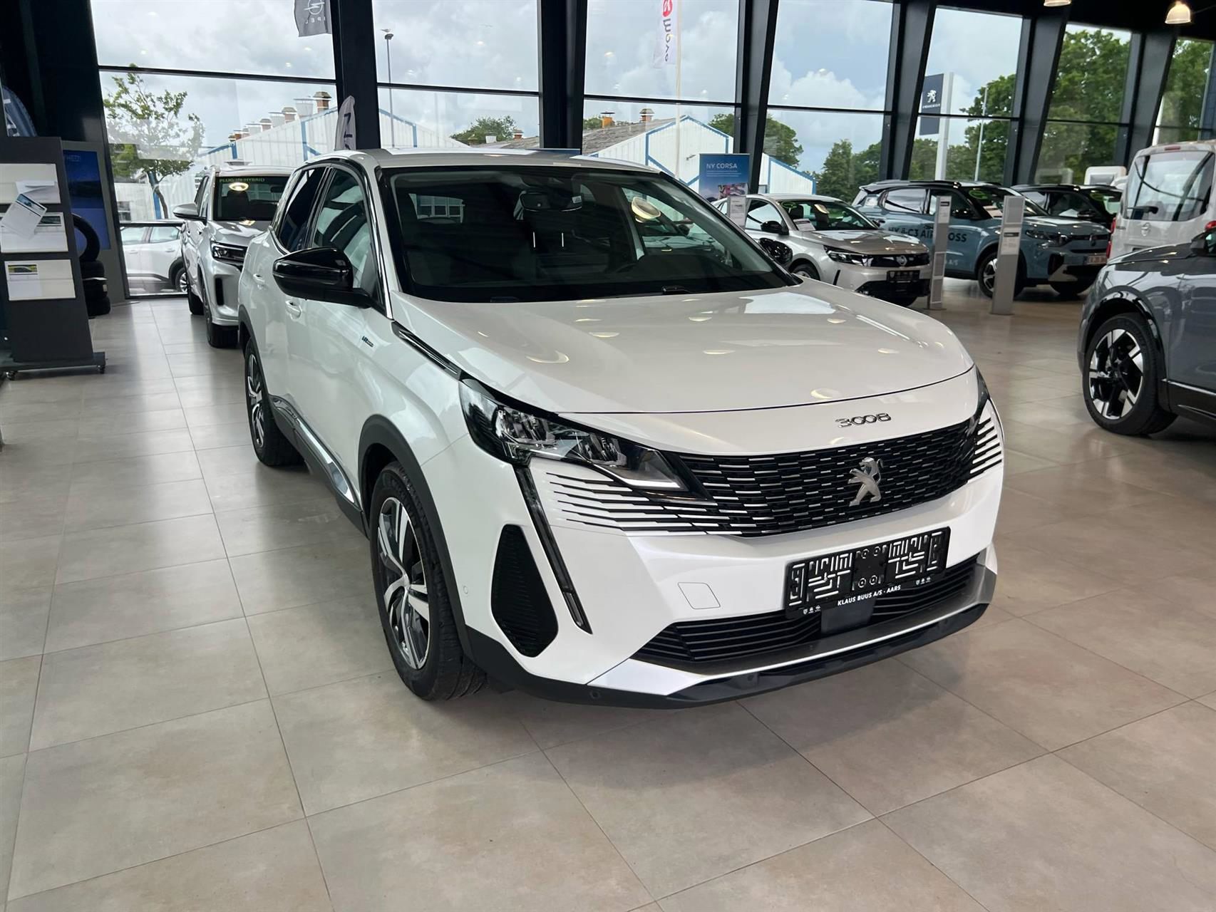 Billede af Peugeot 3008 1,6 PureTech  Plugin-hybrid Allure Pack EAT8 225HK 5d 8g Aut.