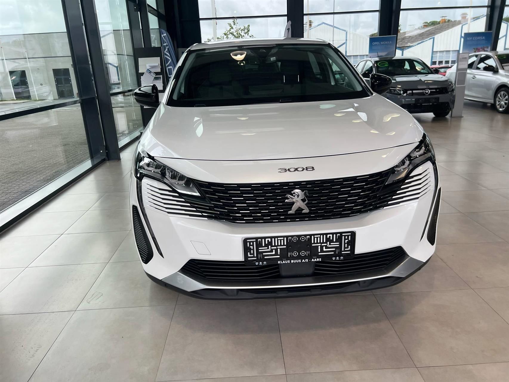 Billede af Peugeot 3008 1,6 PureTech  Plugin-hybrid Allure Pack EAT8 225HK 5d 8g Aut.