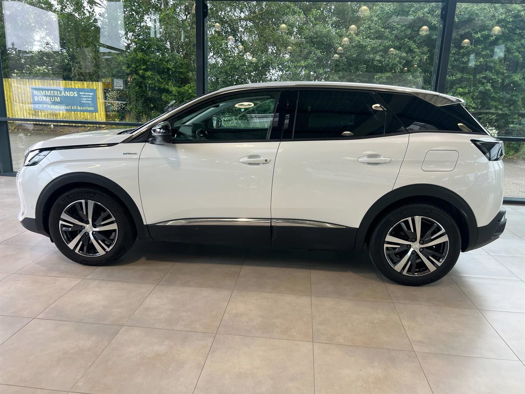 Billede af Peugeot 3008 1,6 PureTech  Plugin-hybrid Allure Pack EAT8 225HK 5d 8g Aut.