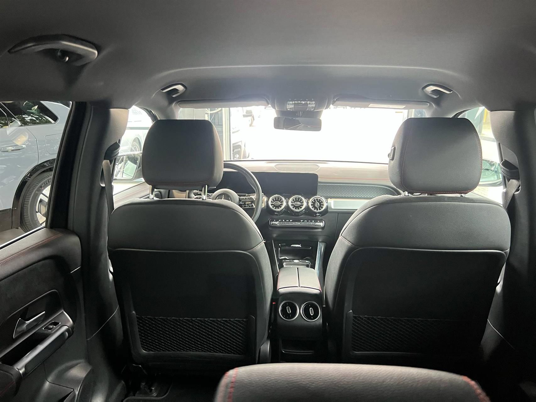 Billede af Mercedes-Benz EQB 350 EL 4Matic 292HK 5d Aut.