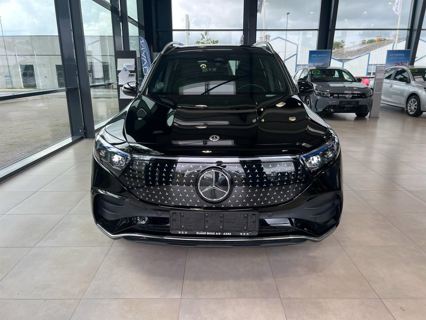 Billede af Mercedes-Benz EQB 350 EL 4Matic 292HK 5d Aut.