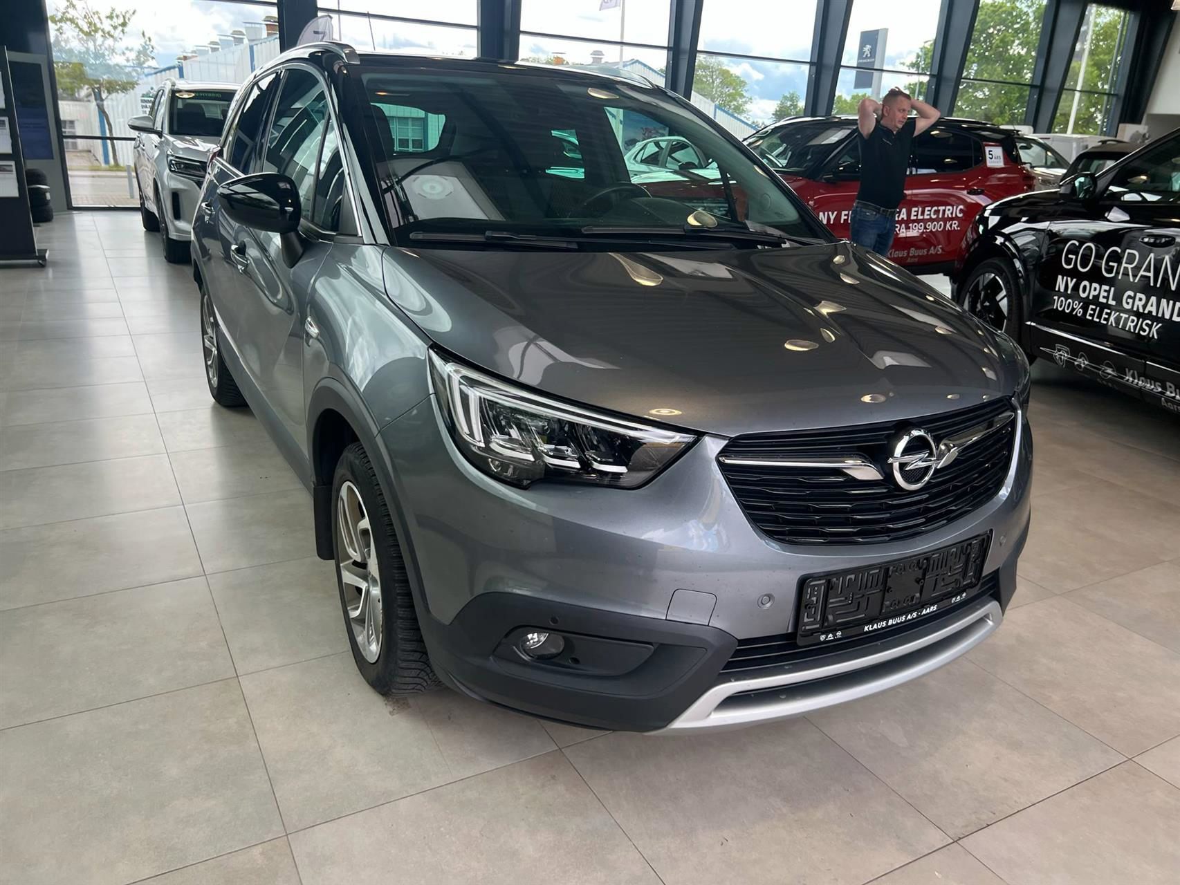 Billede af Opel Crossland X 1,2 T Innovation Start/Stop 110HK 5d 6g