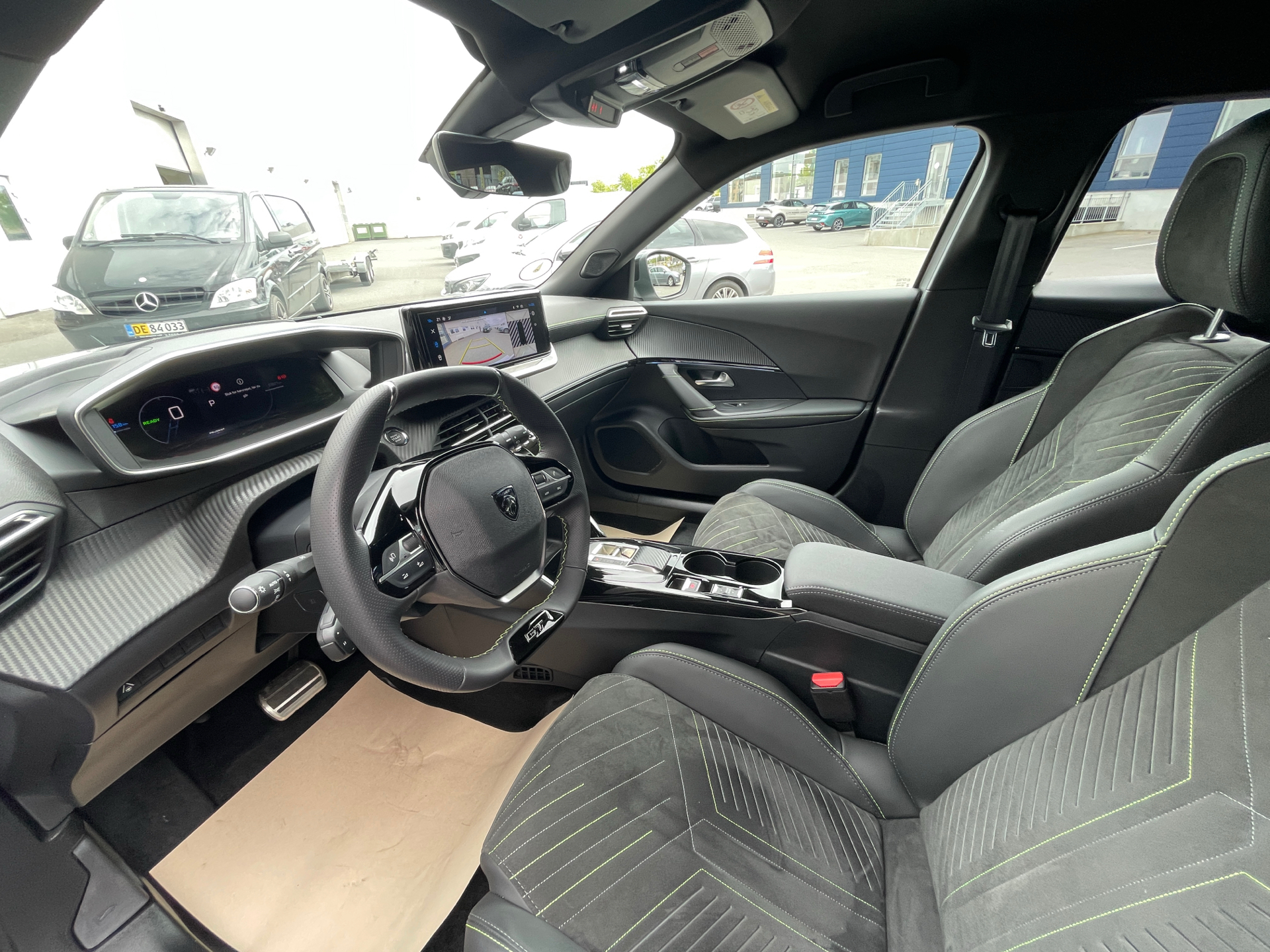 Billede af Peugeot e-2008 EL GT 156HK 5d Aut.