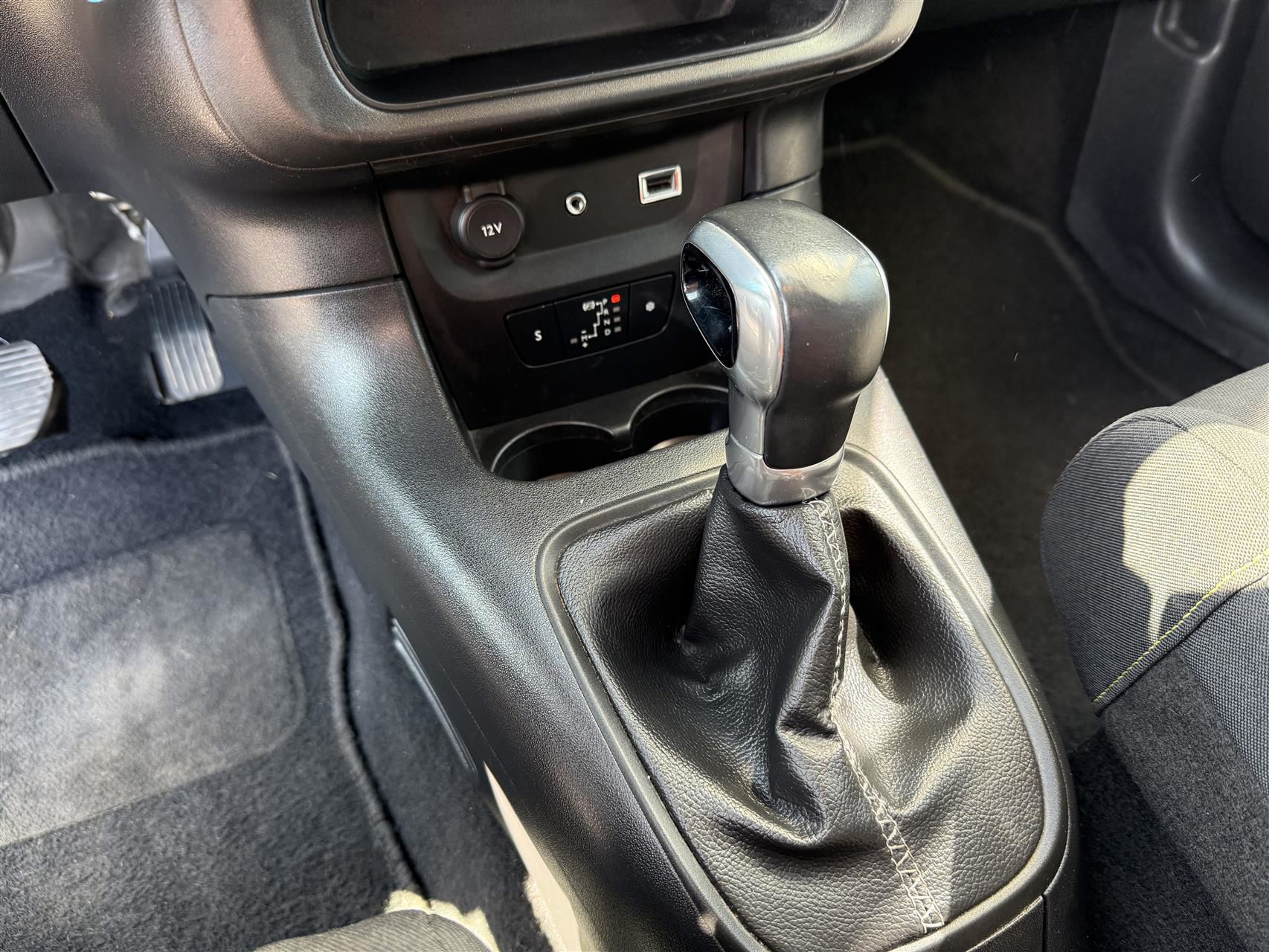 Billede af Citroën C3 1,2 PureTech Extra EAT6 start/stop 110HK 5d 6g Aut.