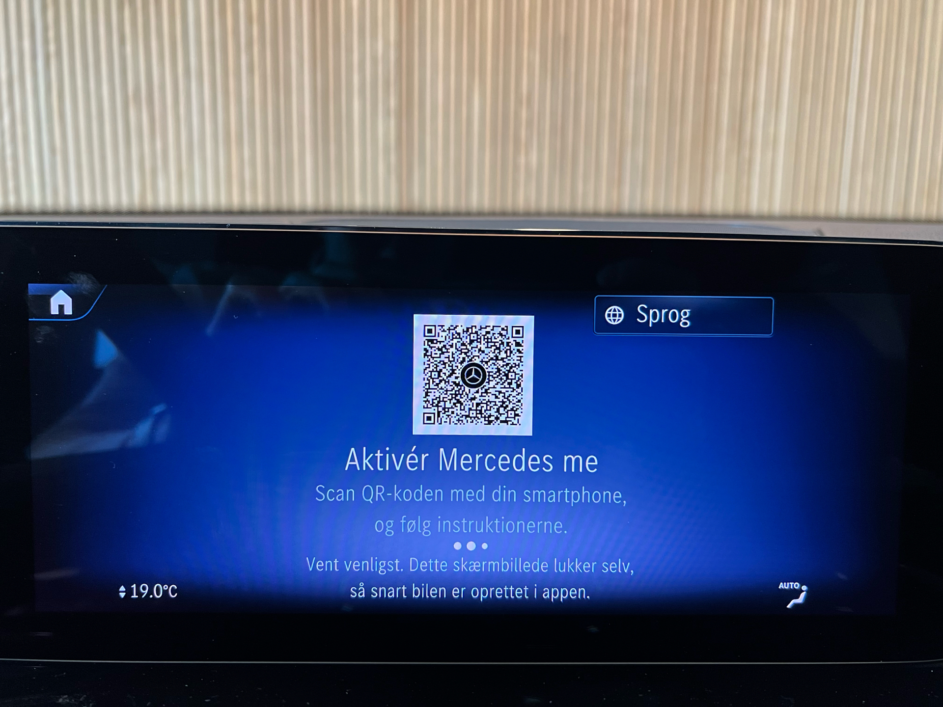 Billede af Mercedes-Benz EQB 300 EL AMG Line 4Matic 228HK 5d Aut.
