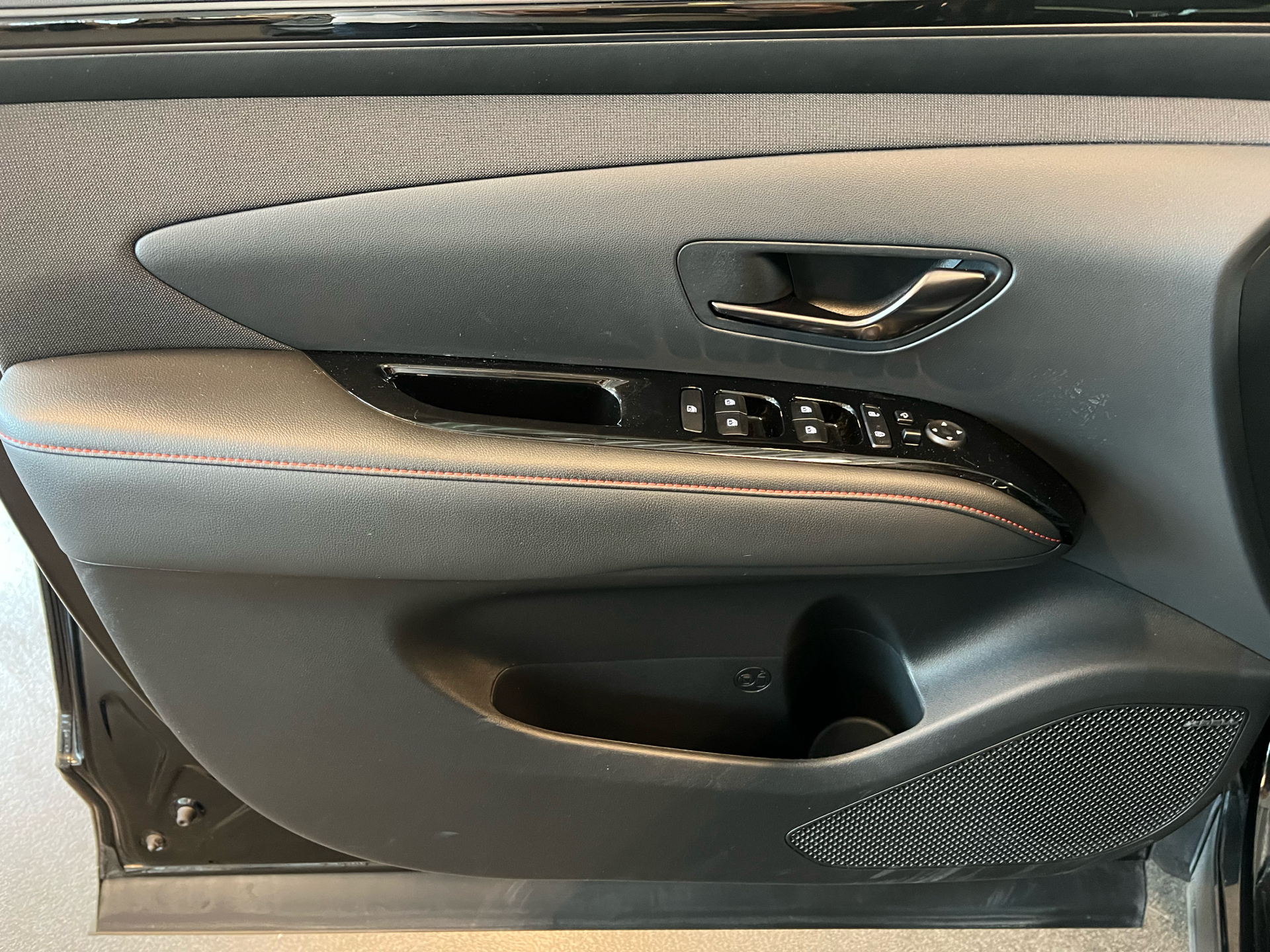 Billede af Hyundai Tucson 1,6 T-GDI  Plugin-hybrid N-Line 4WD 265HK 5d 6g Aut.