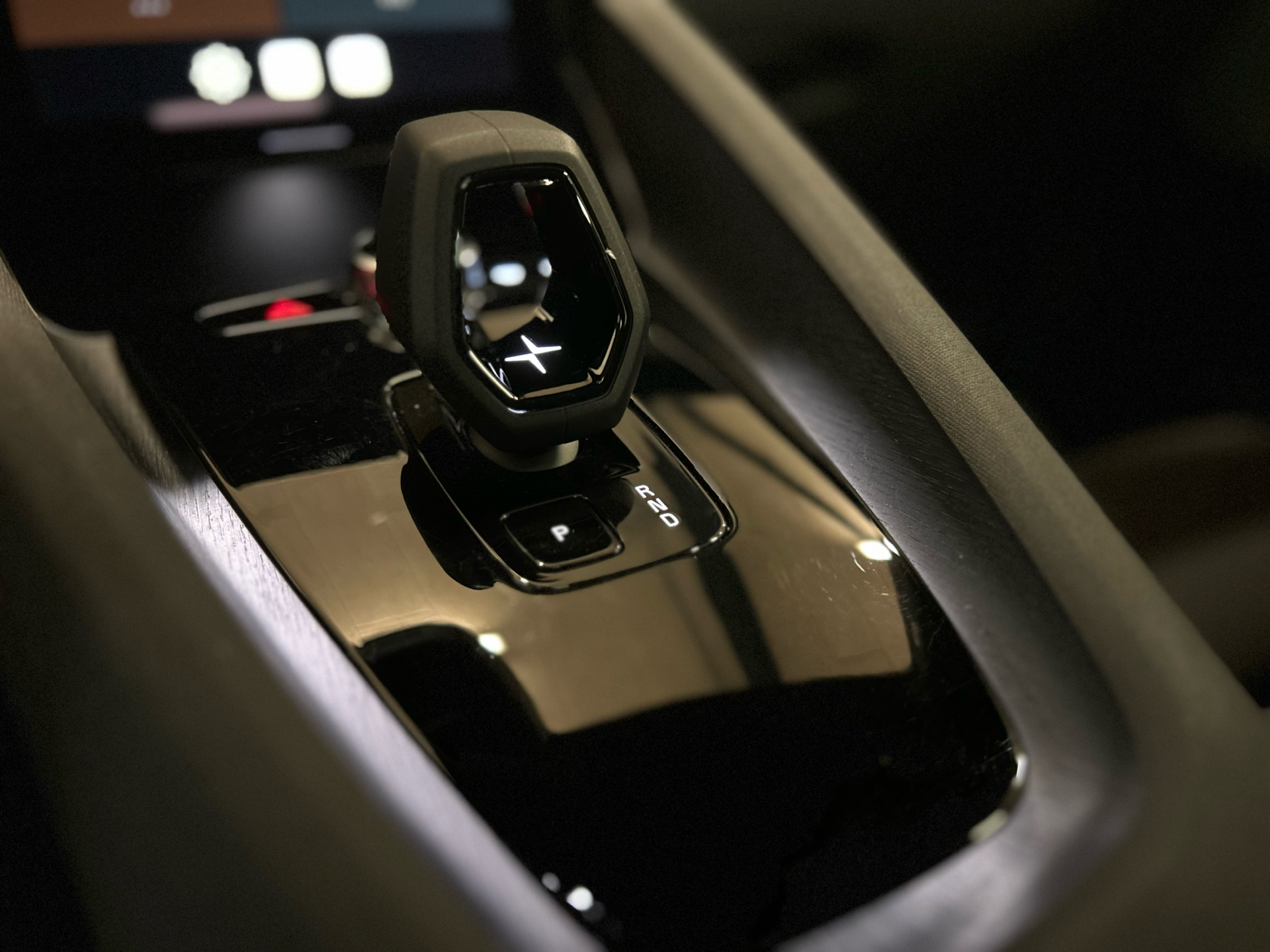 Billede af Polestar 2 EL Long range Single motor 231HK 5d Aut.