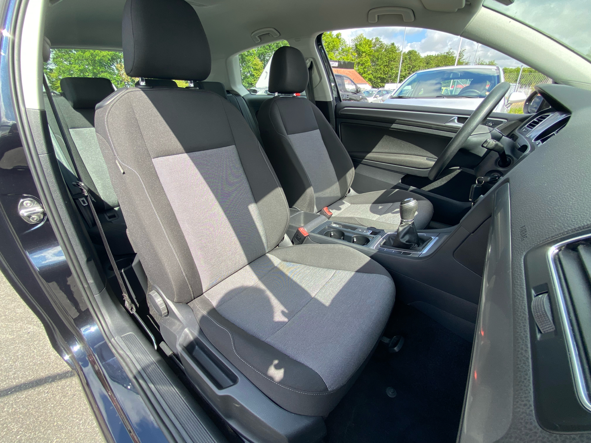 Billede af VW Golf 1,2 TSI BMT Startline 85HK 3d