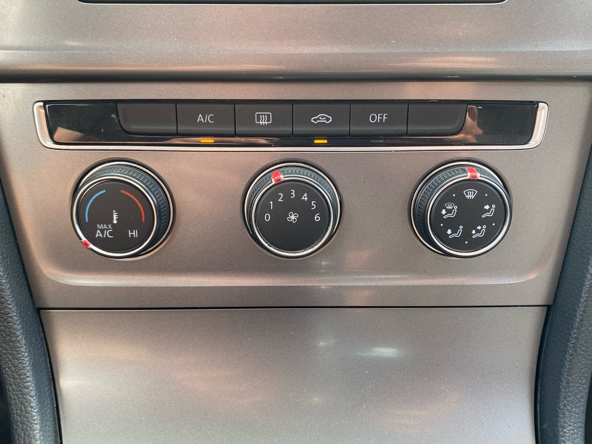 Billede af VW Golf 1,2 TSI BMT Startline 85HK 3d