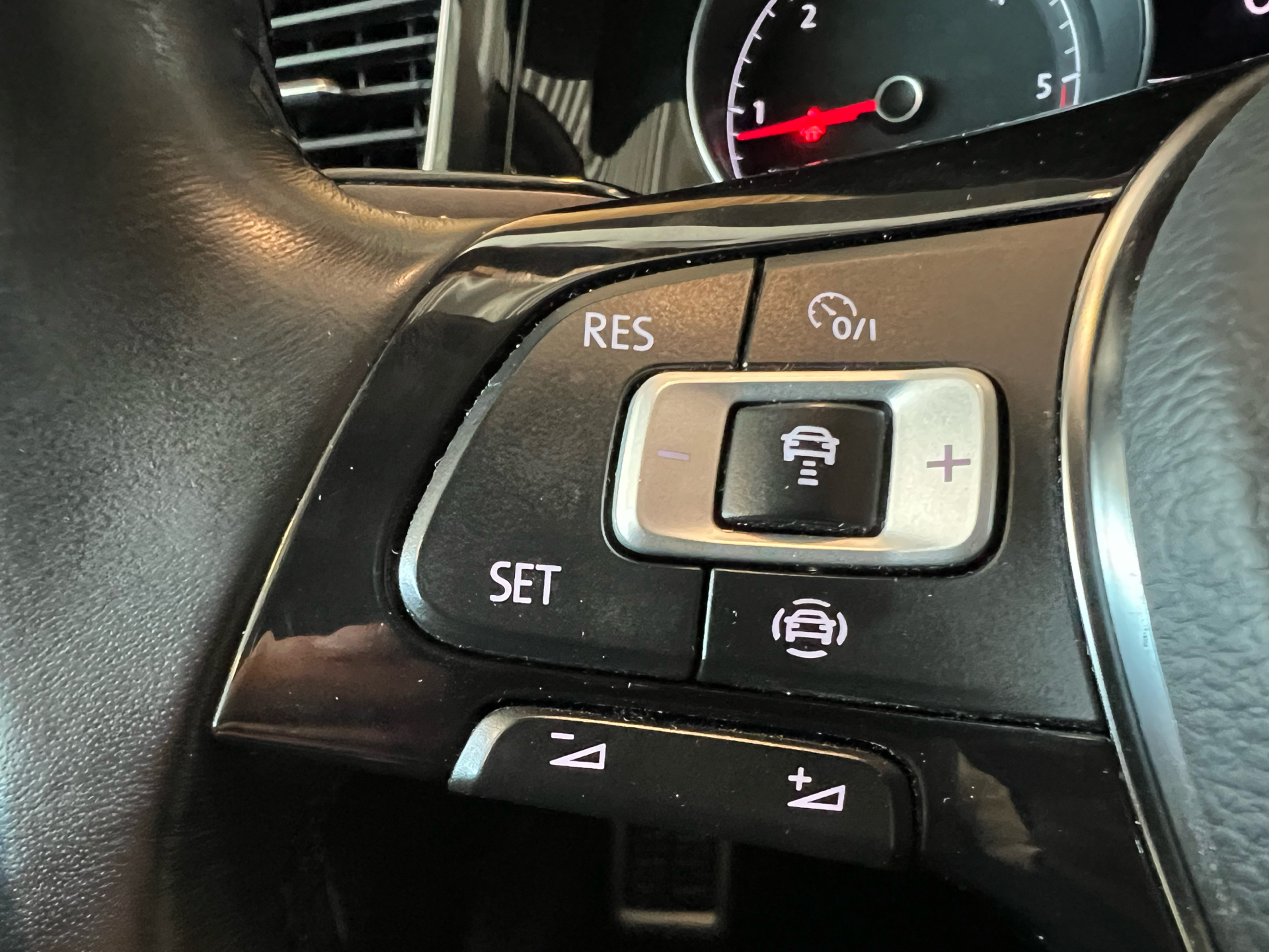Billede af VW Golf 1,6 TDI BMT IQ.Drive DSG 115HK 5d 7g Aut.