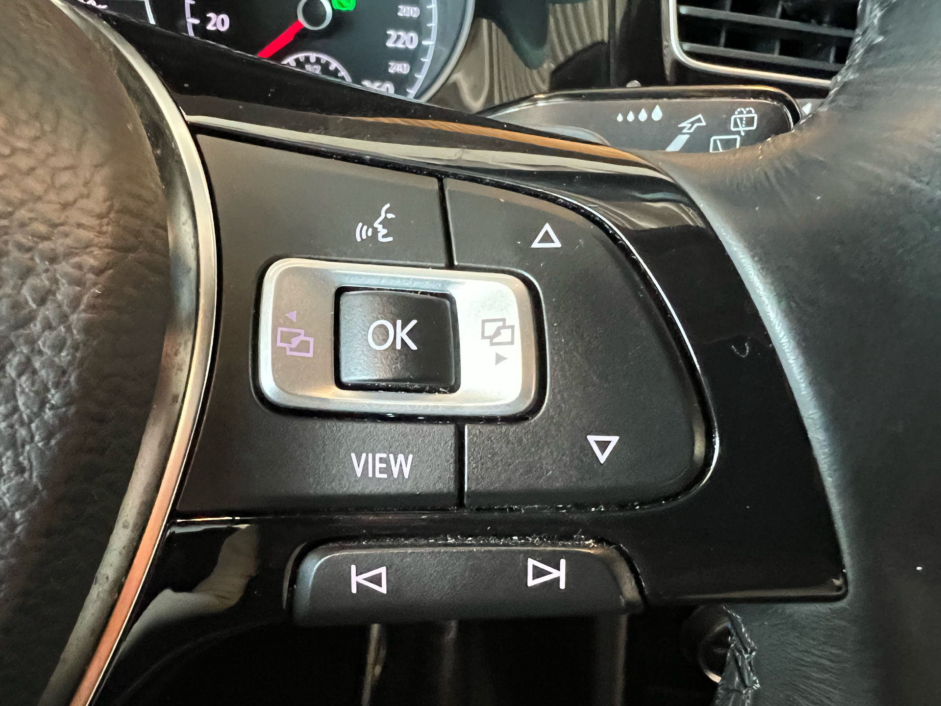 Billede af VW Golf 1,6 TDI BMT IQ.Drive DSG 115HK 5d 7g Aut.