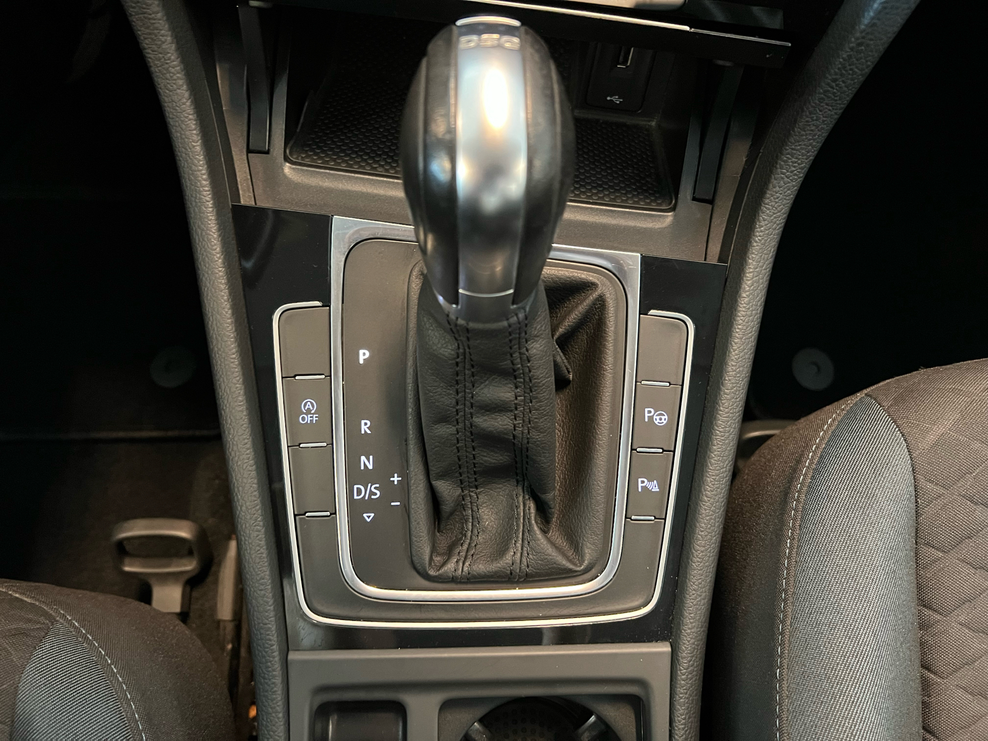 Billede af VW Golf 1,6 TDI BMT IQ.Drive DSG 115HK 5d 7g Aut.