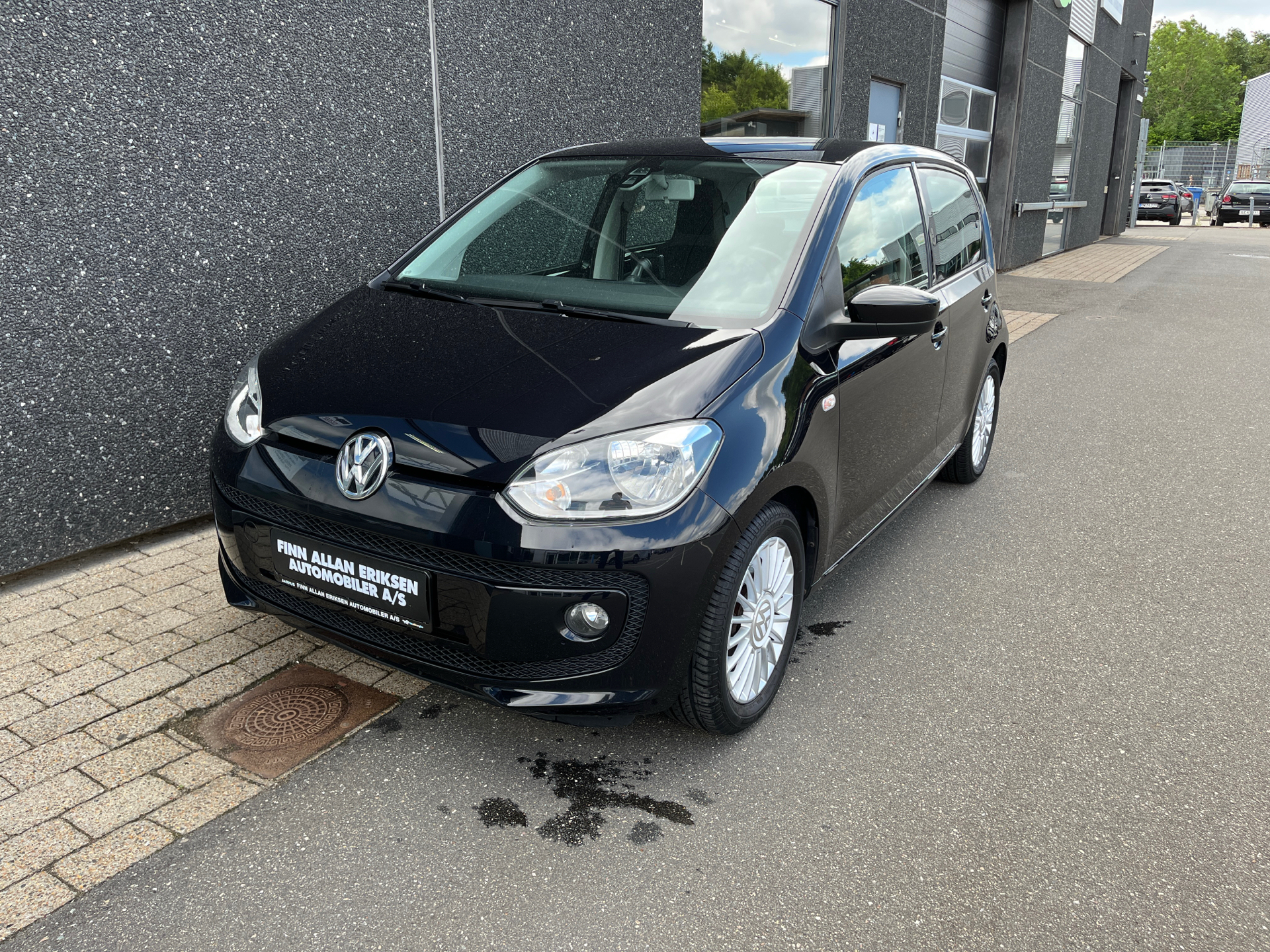 Billede af VW up 1,0 MPI BMT Style ASG 75HK 5d Aut.