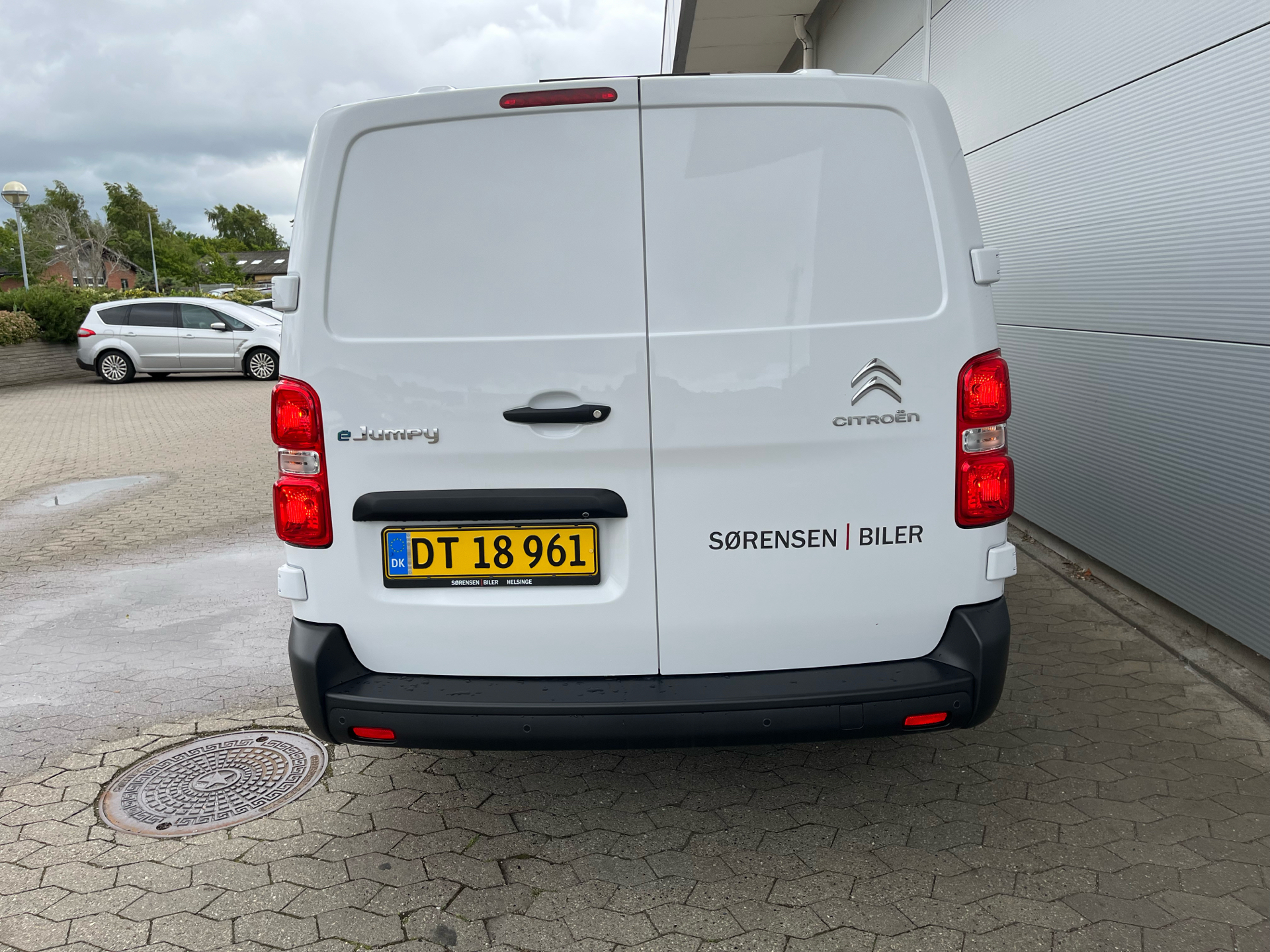 Billede af Citroën e-Jumpy L3 EL Baseline 136HK Van Trinl. Gear