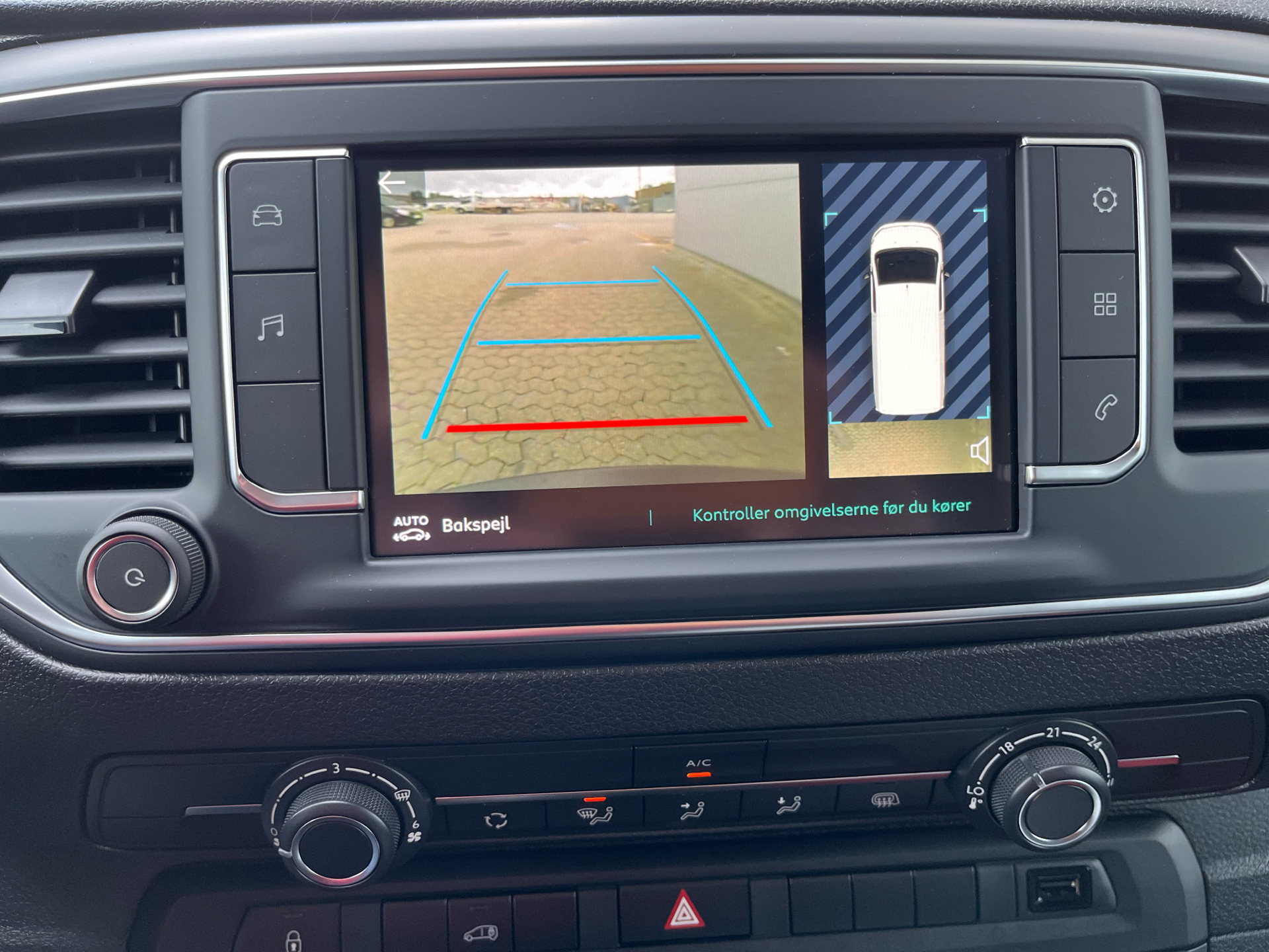 Billede af Citroën e-Jumpy L3 EL Baseline 136HK Van Trinl. Gear