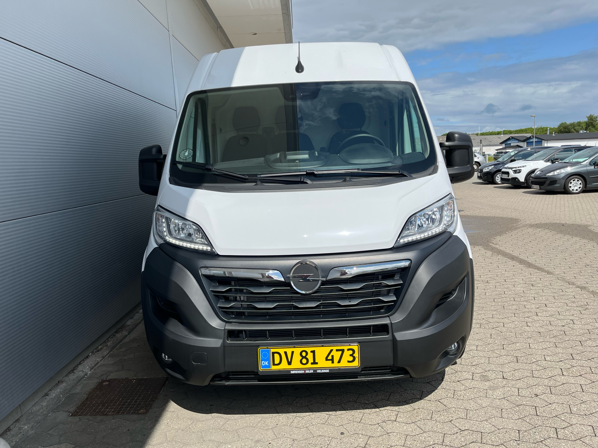 Billede af Opel Movano 33 L3H2 2,2 BlueHDi Enjoy+ 140HK Van 6g